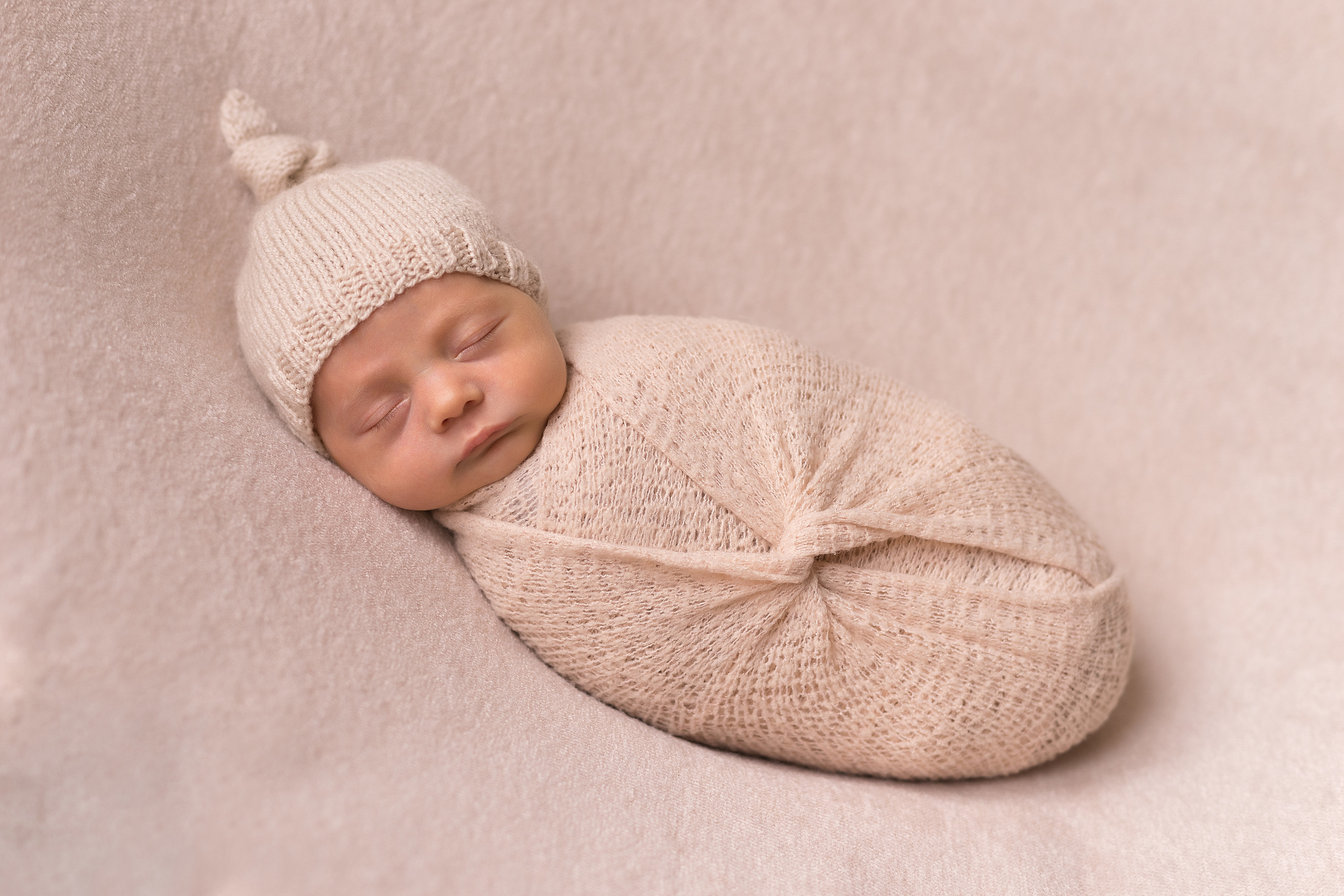 Новорожденные. Фотограф в Новосибирске