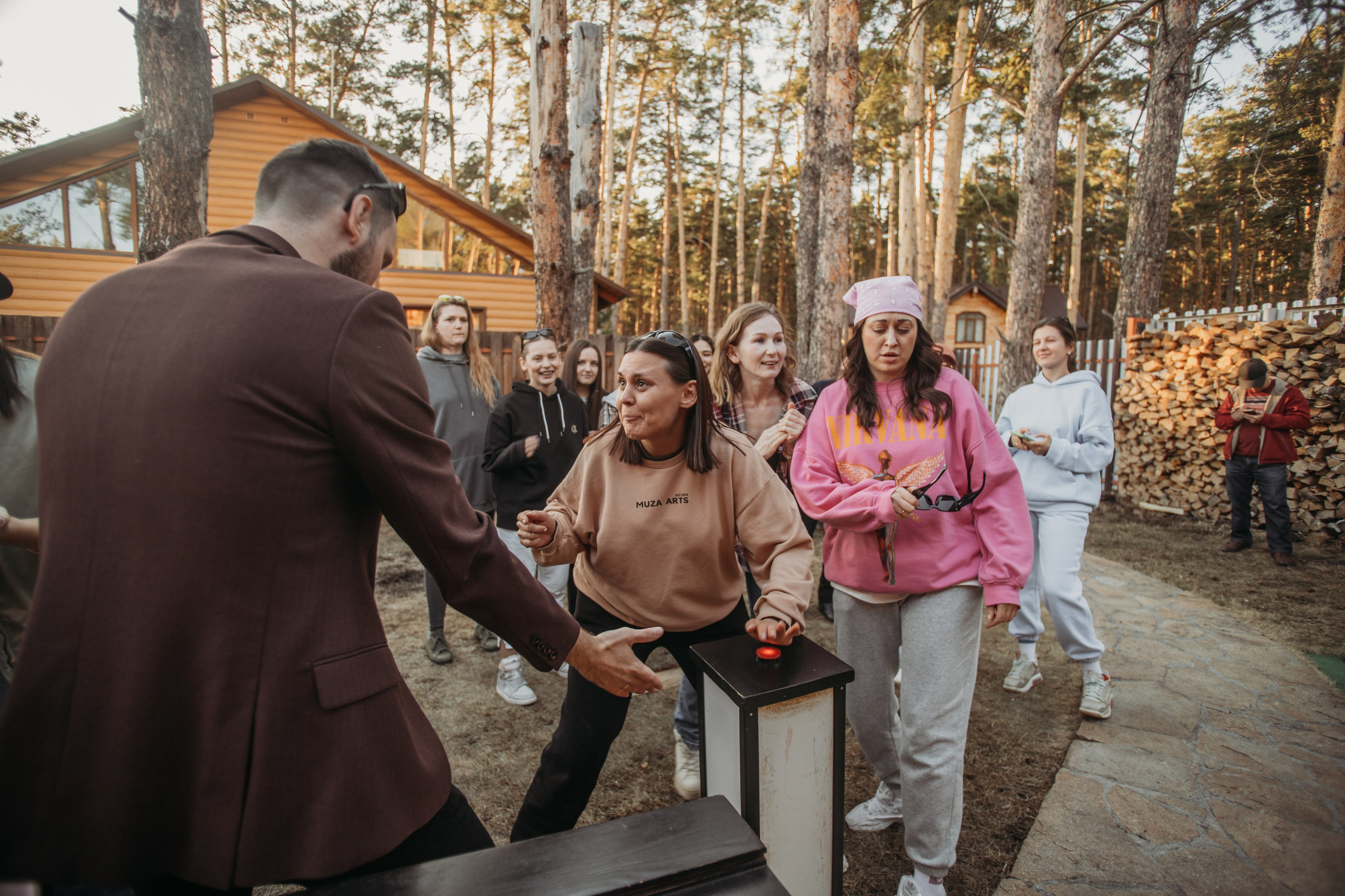 Корпоратив Muza_Arts. Венера Гайн. Репортажный фотограф  Тюмень. Обучение фотографии с 0