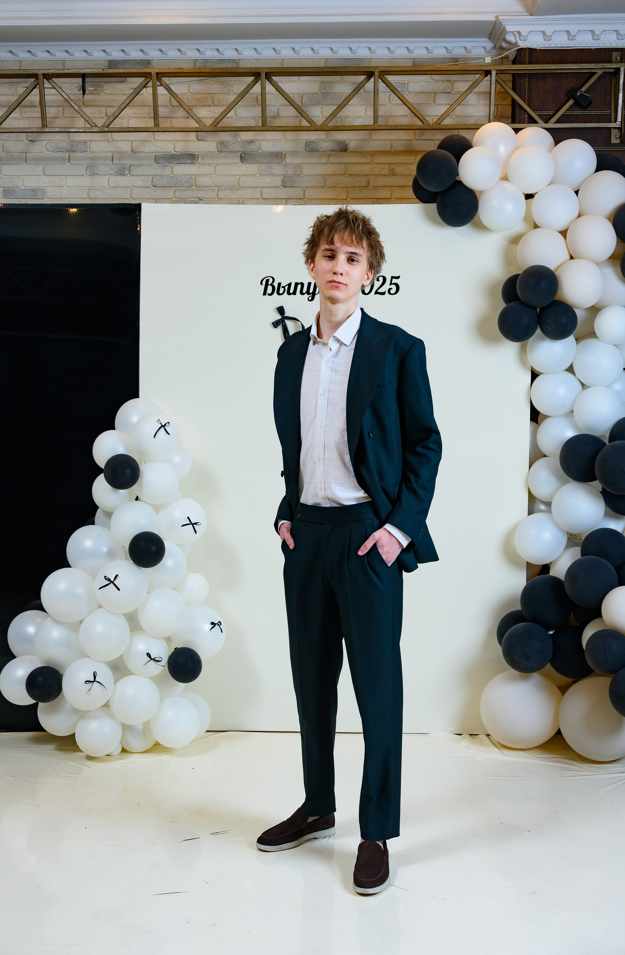 Выпускной 2025 11 кл. Семейный и детский фотограф в Новороссийске Лебедева Елена