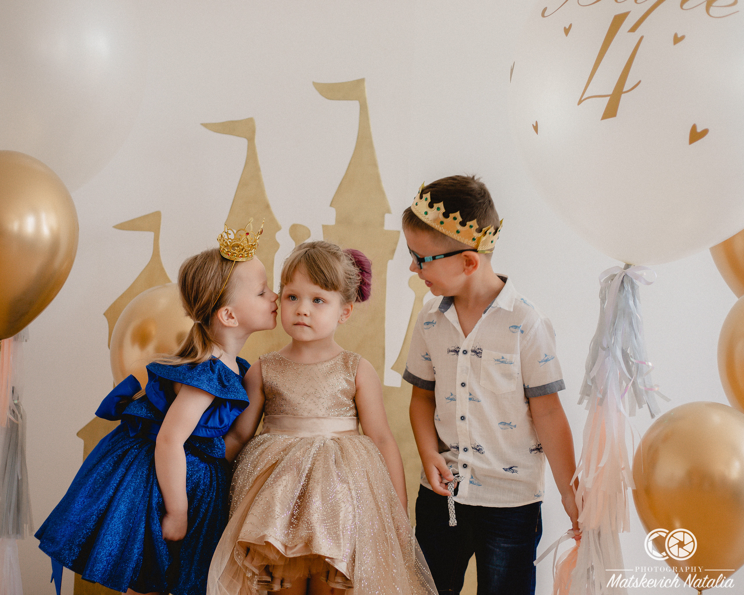 Праздник в фотостудии. Семейный фотограф Хабаровск