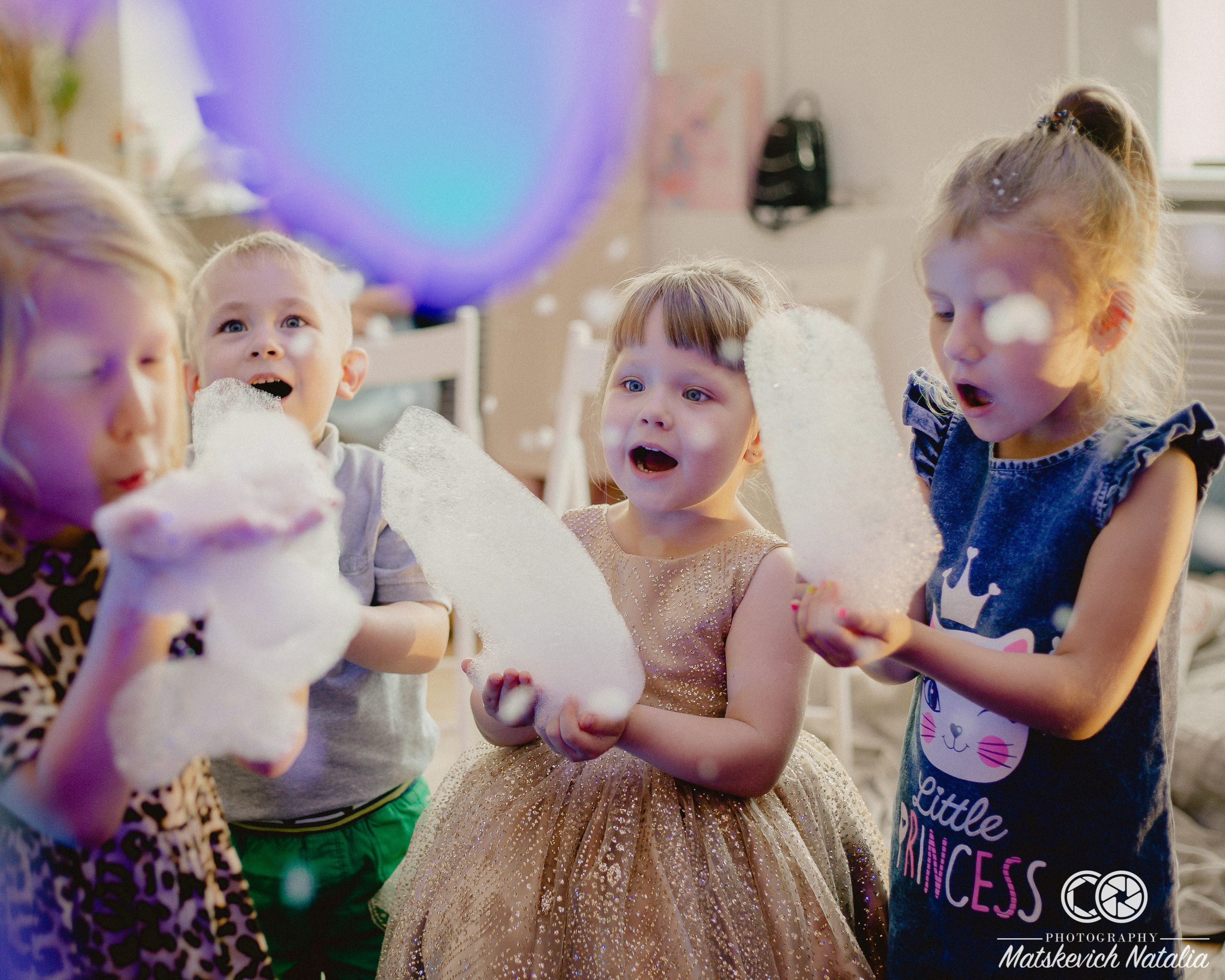 Праздник в фотостудии. Семейный фотограф Хабаровск