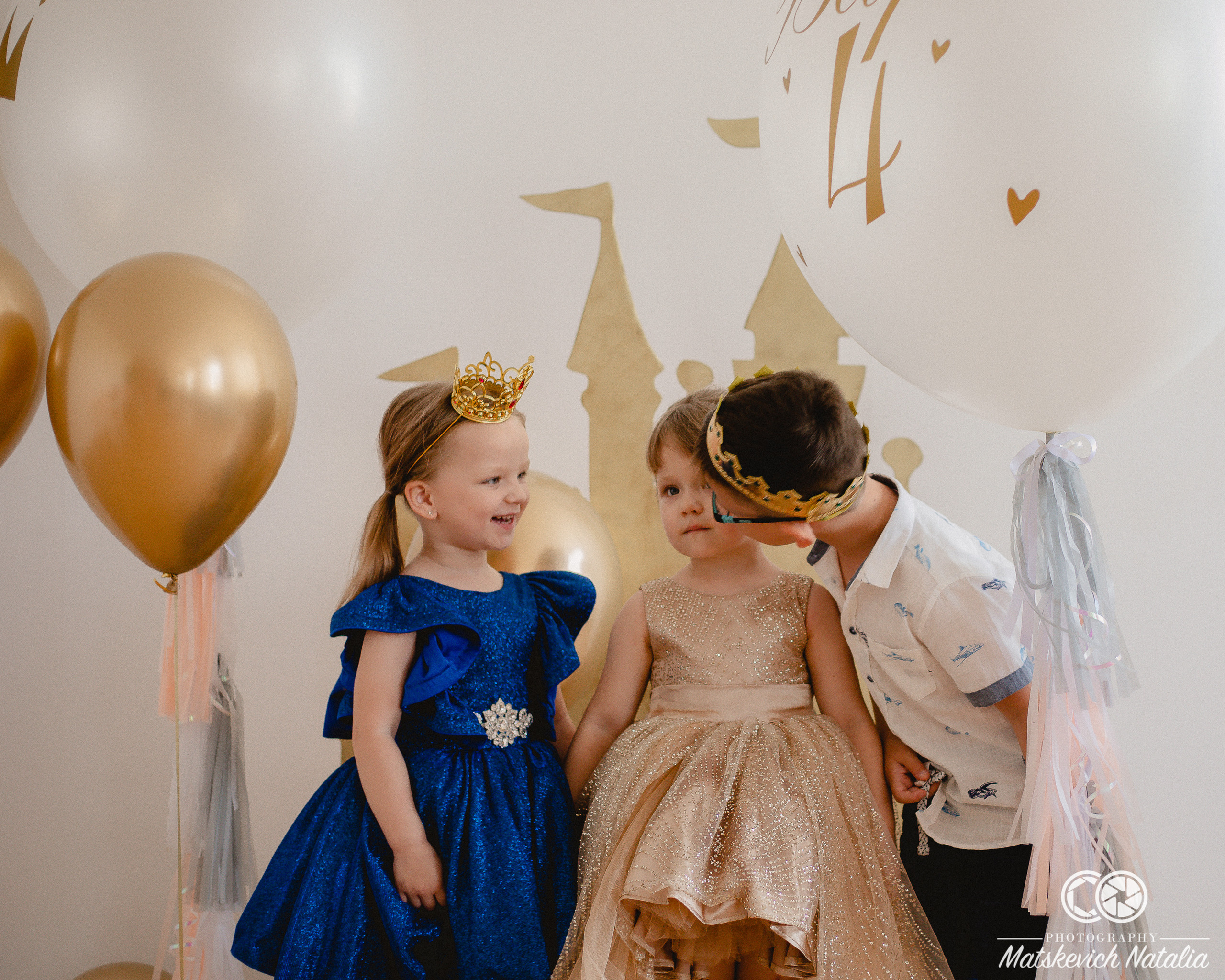 Праздник в фотостудии. Семейный фотограф Хабаровск