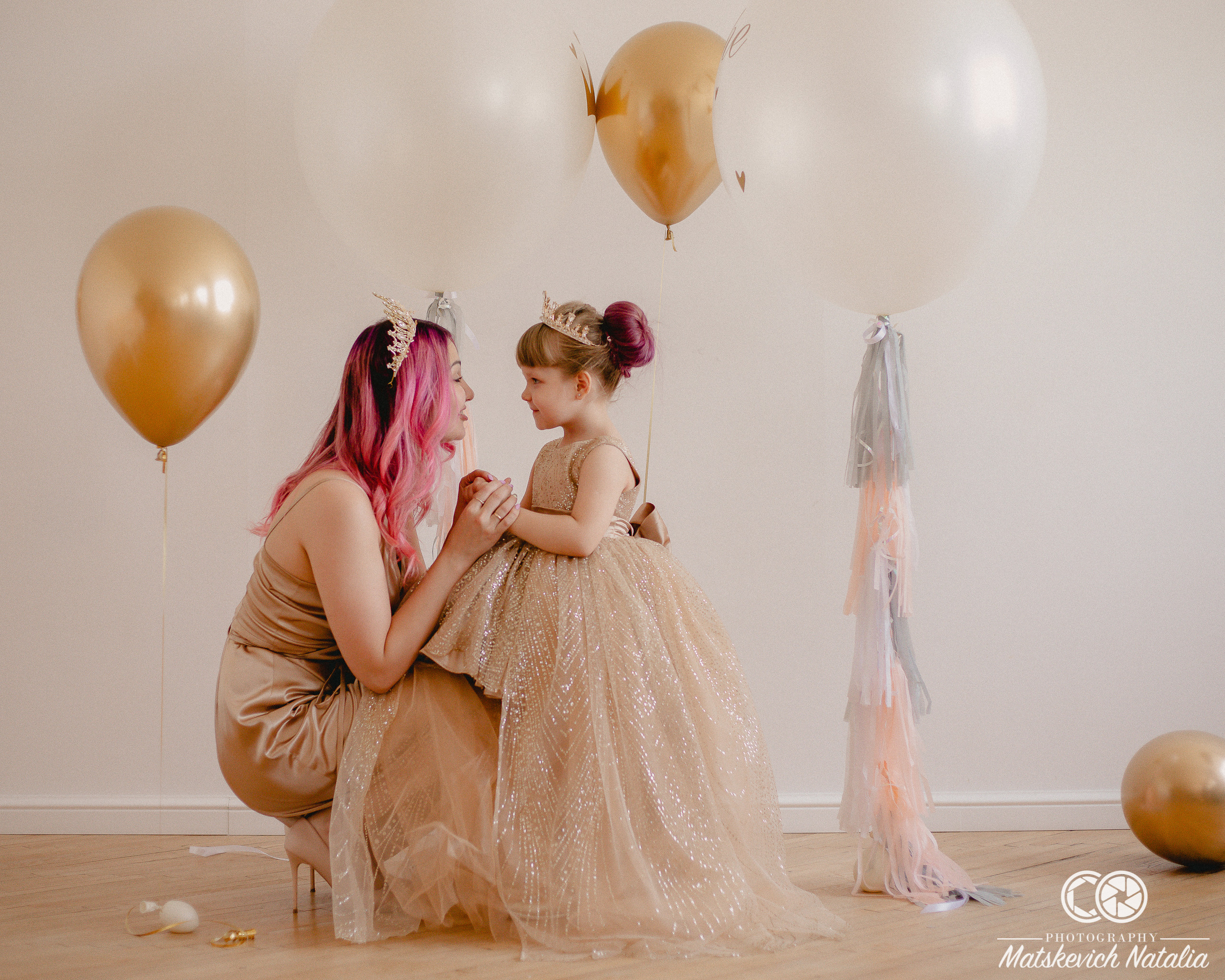 Праздник в фотостудии. Семейный фотограф Хабаровск