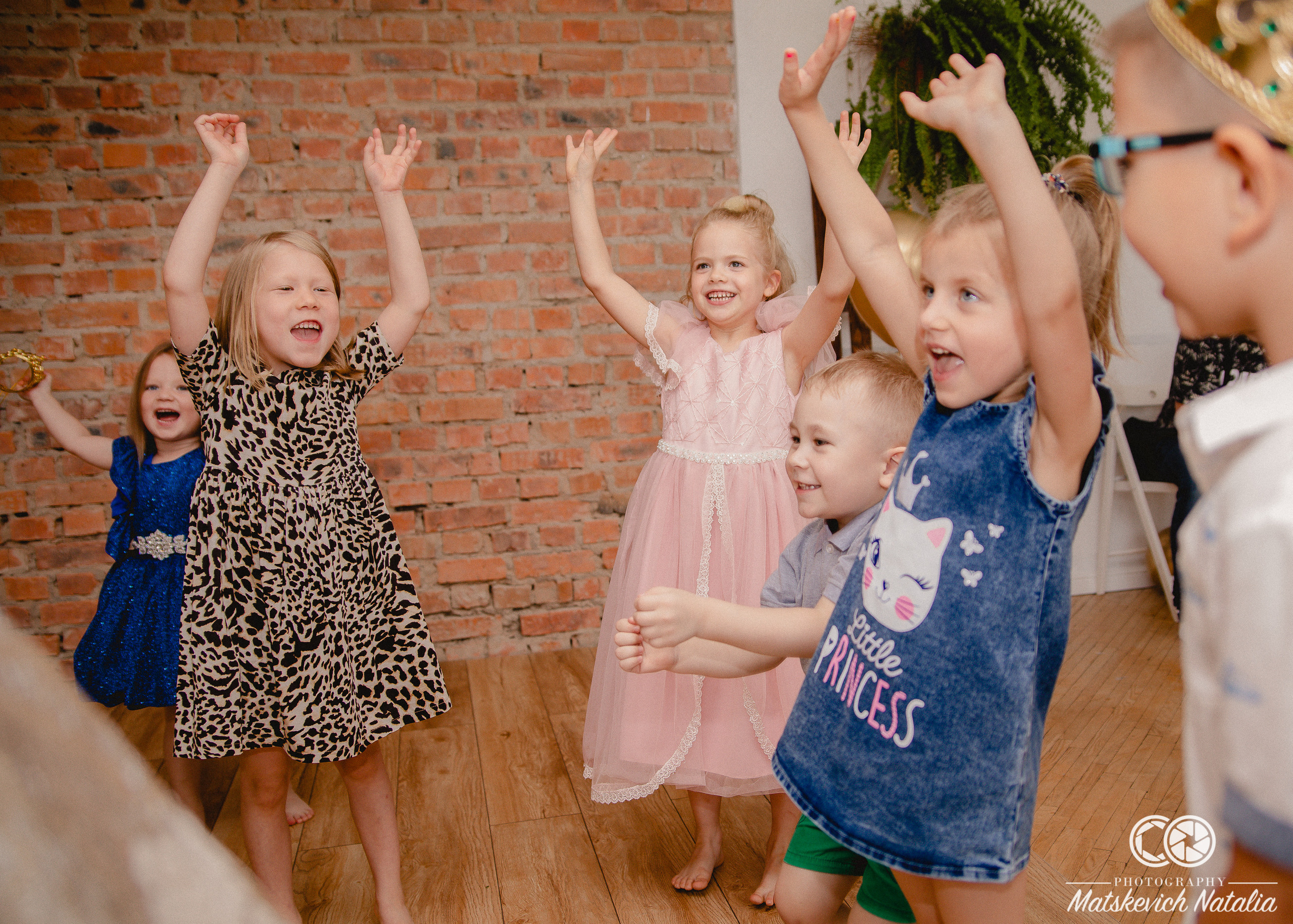 Праздник в фотостудии. Семейный фотограф Хабаровск