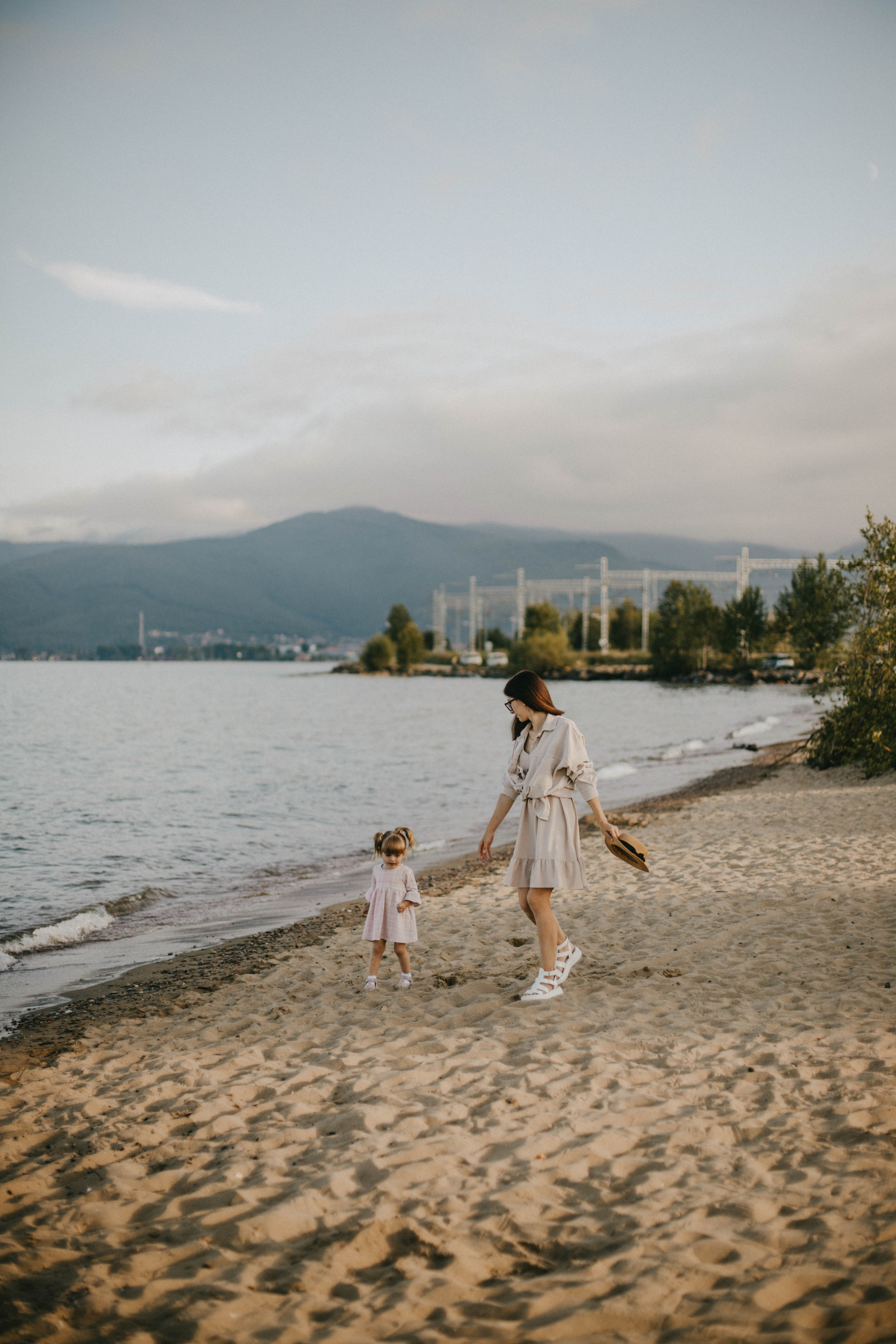 Летняя прогулка мамы и дочки. Фотограф Наталья Кургина Слюдянка Иркутск