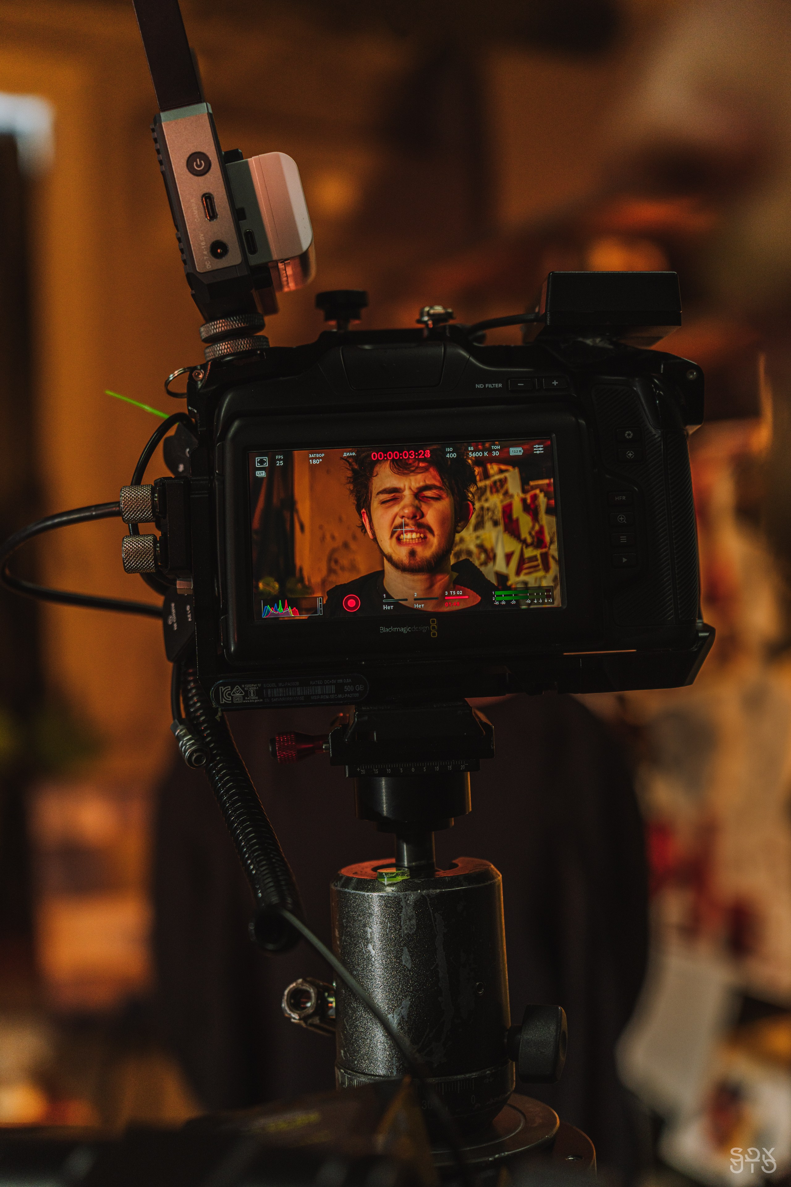 BAKED ROLL x Grad! ent