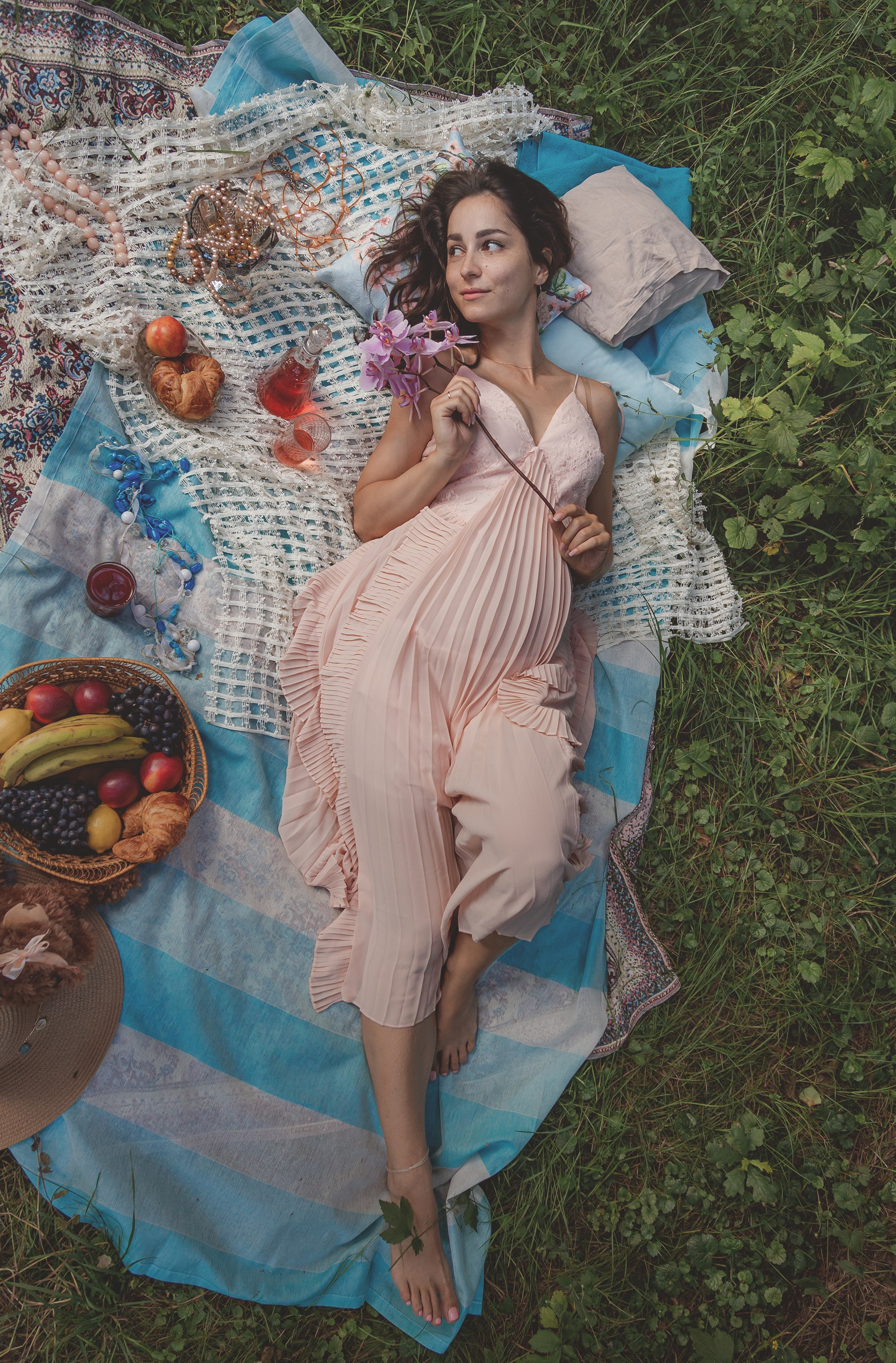 фотограф Анна Добрачёва, Anna Dobracheva, AIDphoto, беременность, озеро, серебренный бор, фотосессия у озера, фотосессия пикник