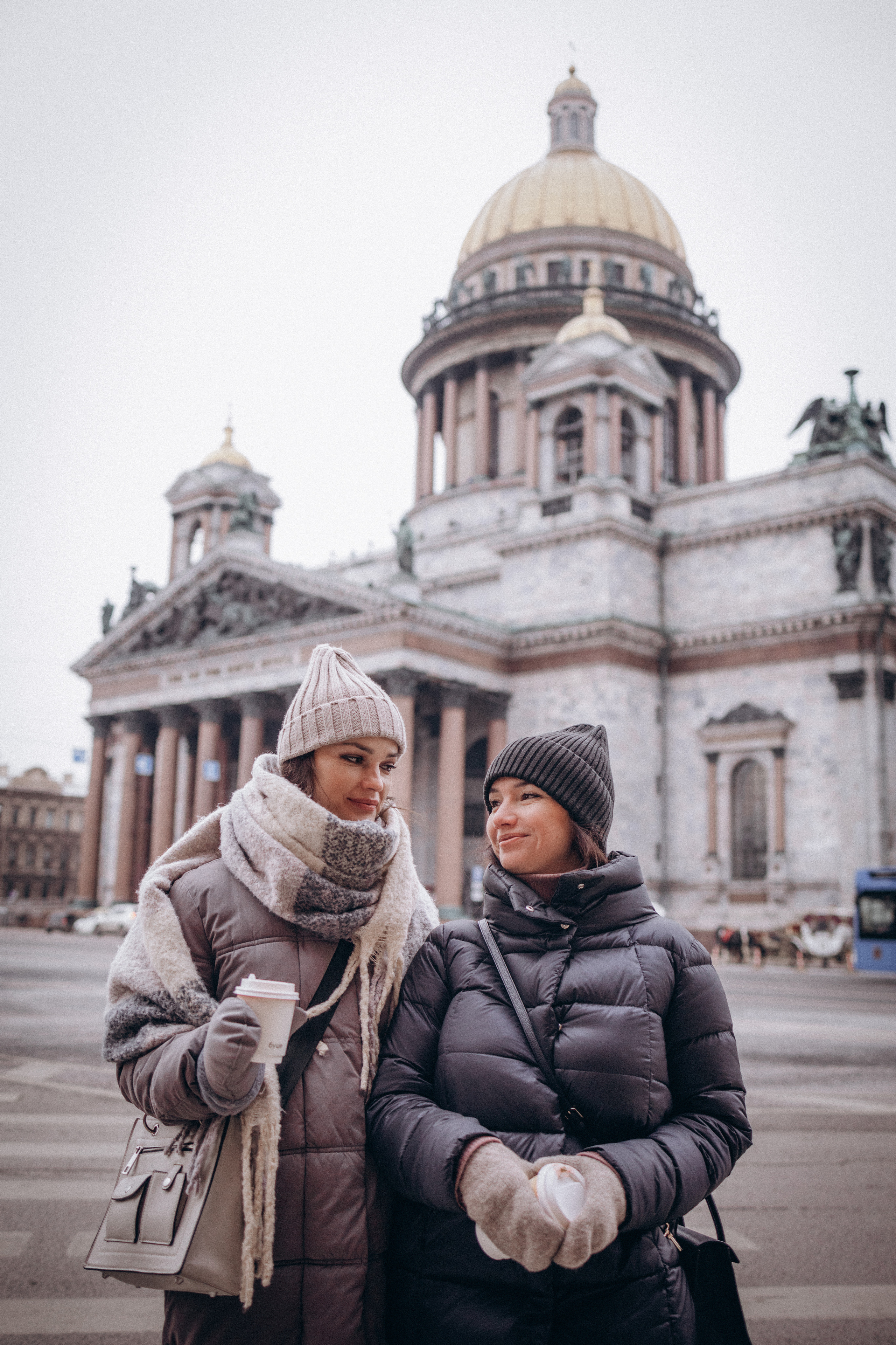 Прогулка у Исаакиевского собора. Фотограф в Санкт-Петербурге Светлана Арестова