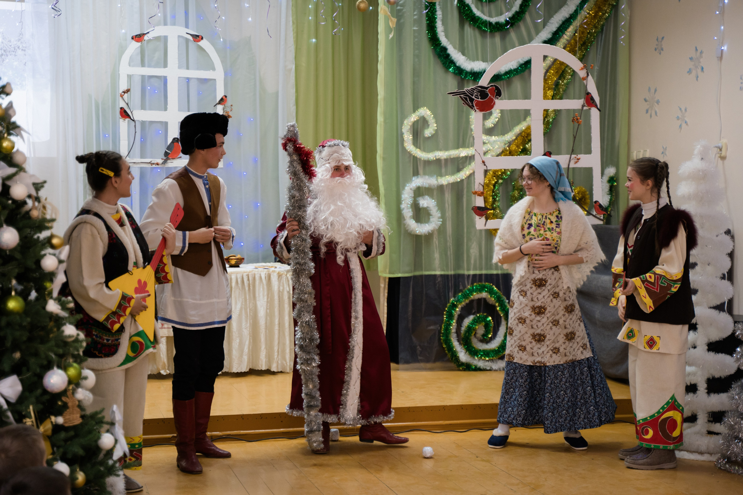 Детский утренник МОУ «СОШ № 4»