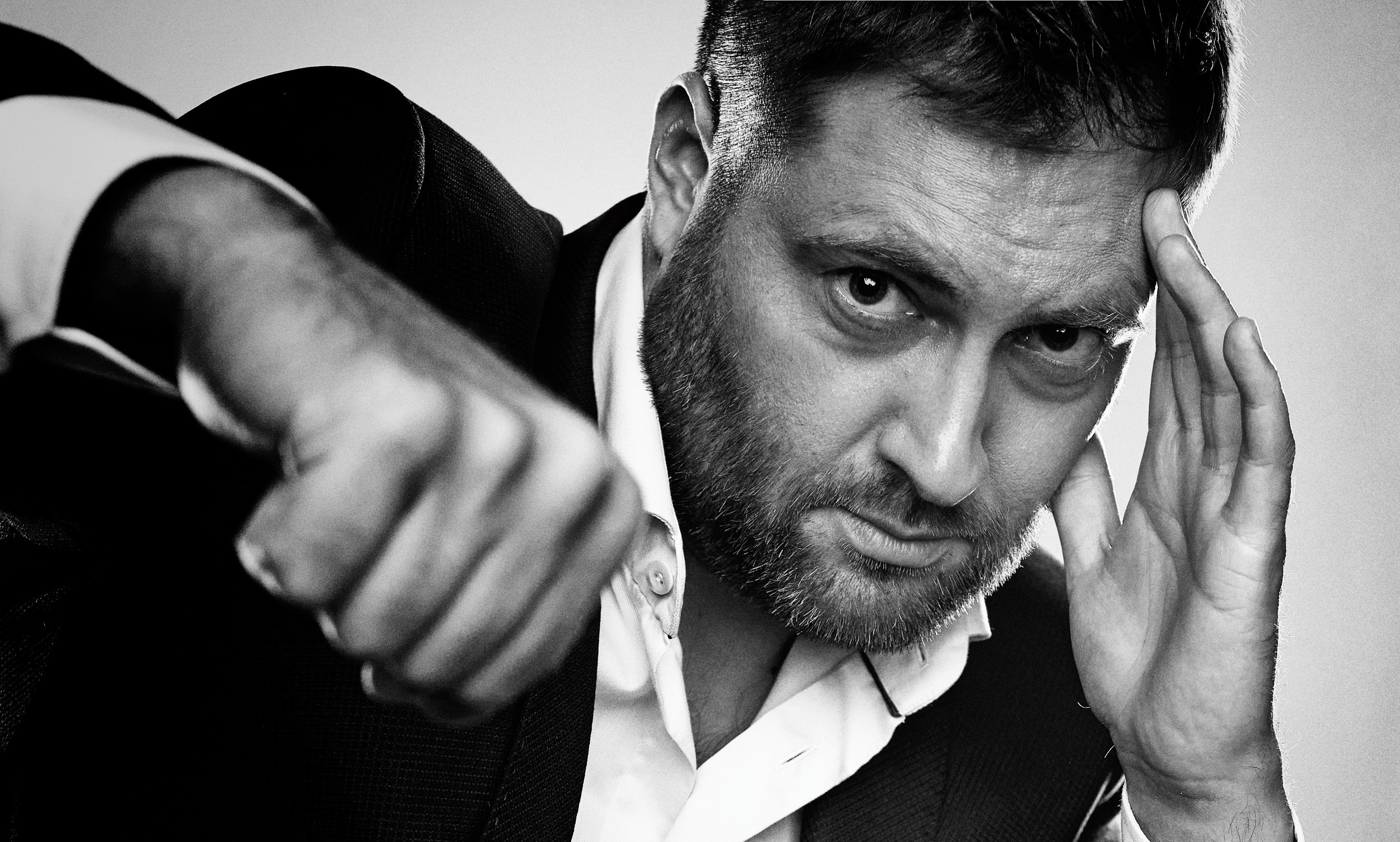 PORTRAIT. Www.apowerstudio.com