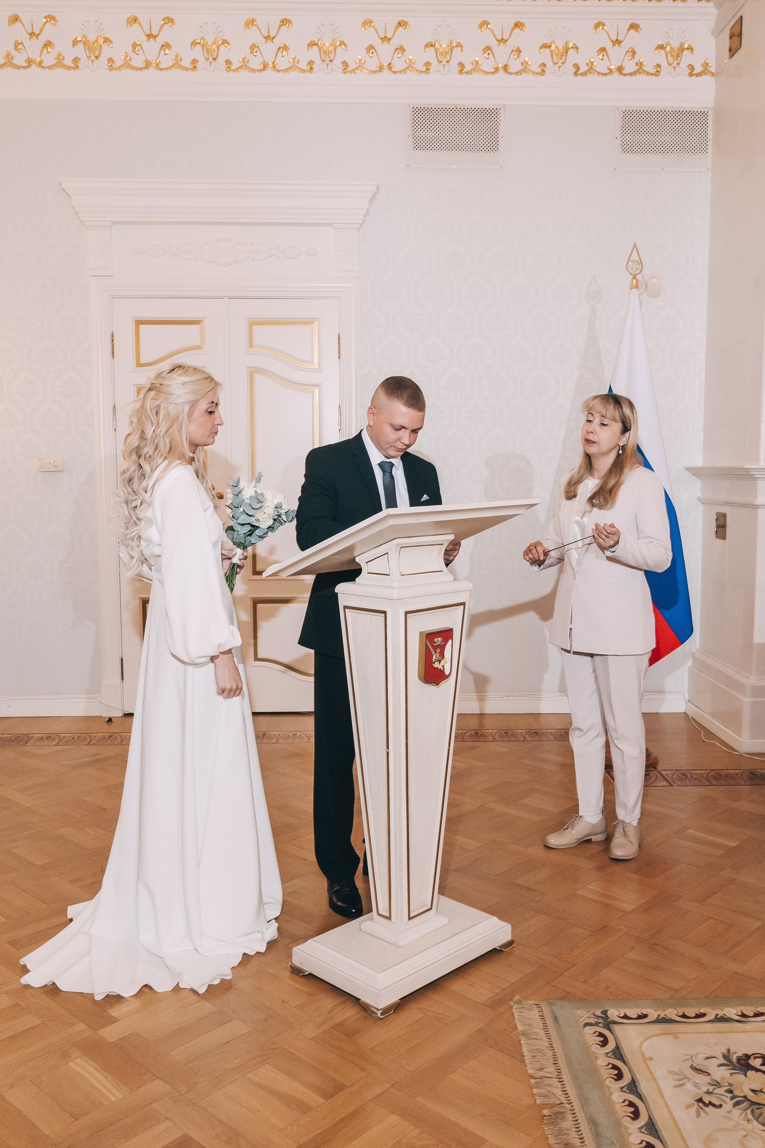 Свадебная съёмка для Екатерины и Андрея (роспись, прогулка, банкет). Свадебный и семейный фотограф г. Ярославль Савинская Анастасия