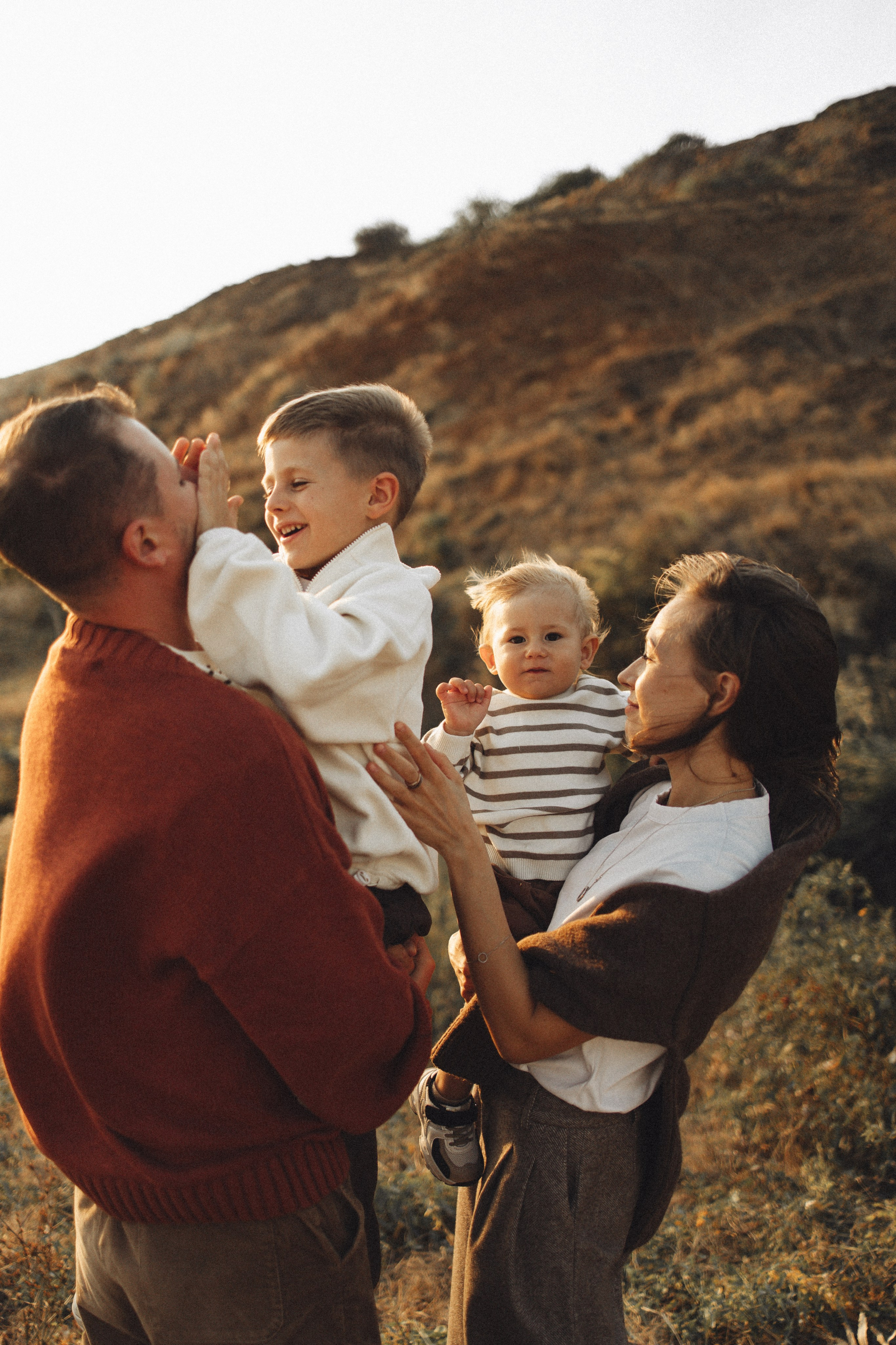 Семейная история, закат в Мержаново. Семейный и детский фотограф, таганрог, ростов-на-дону