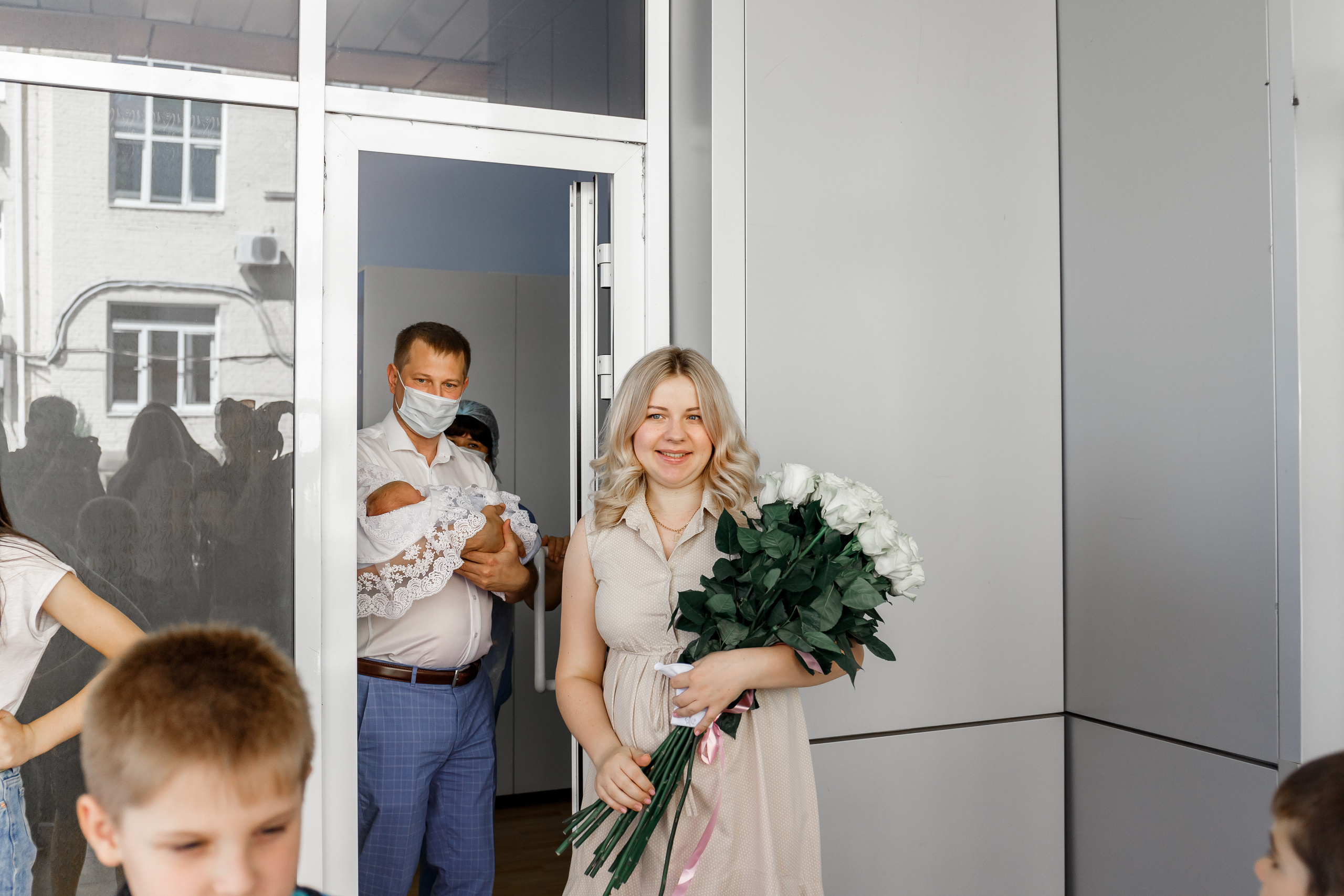 Выписка из роддома. Виктор Белик, Свадебный Фотограф Краснодар