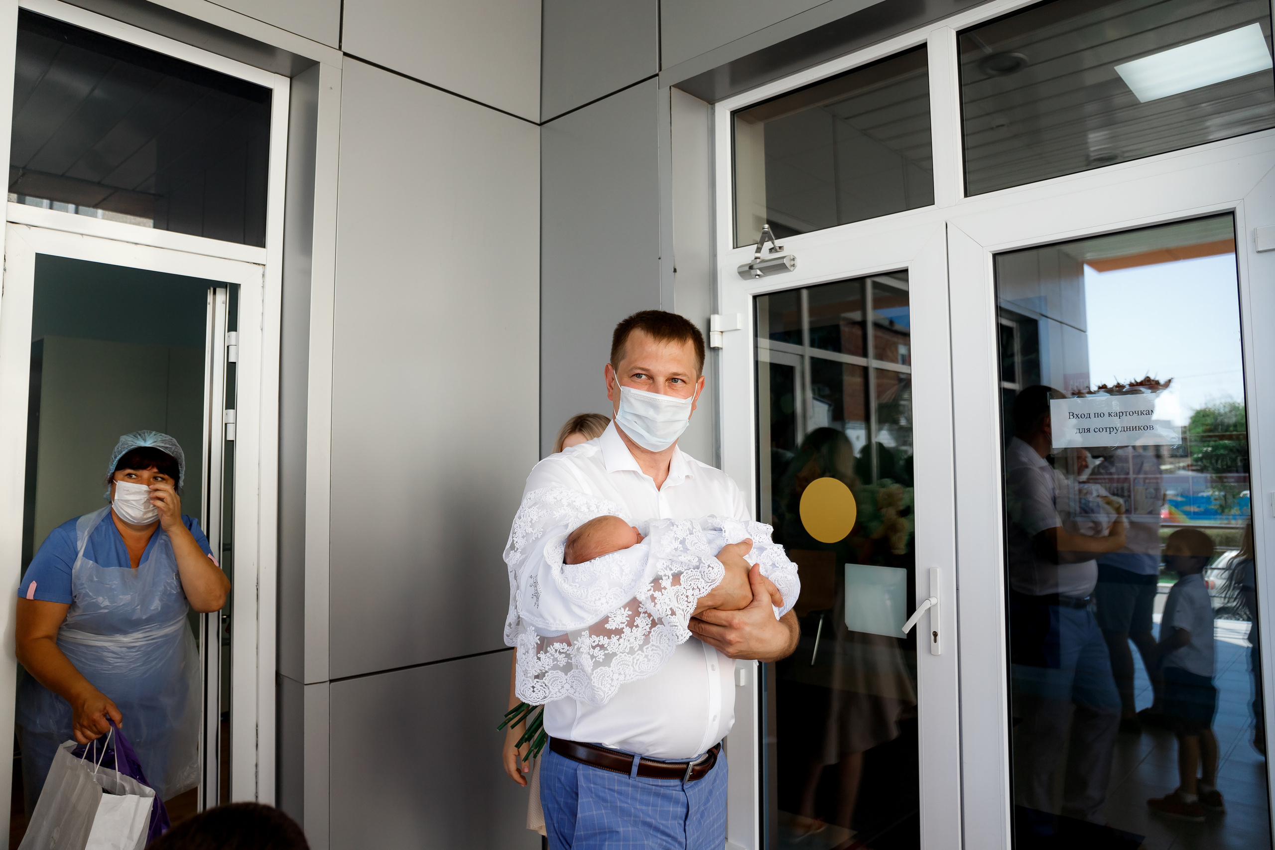 Выписка из роддома. Виктор Белик, Свадебный Фотограф Краснодар