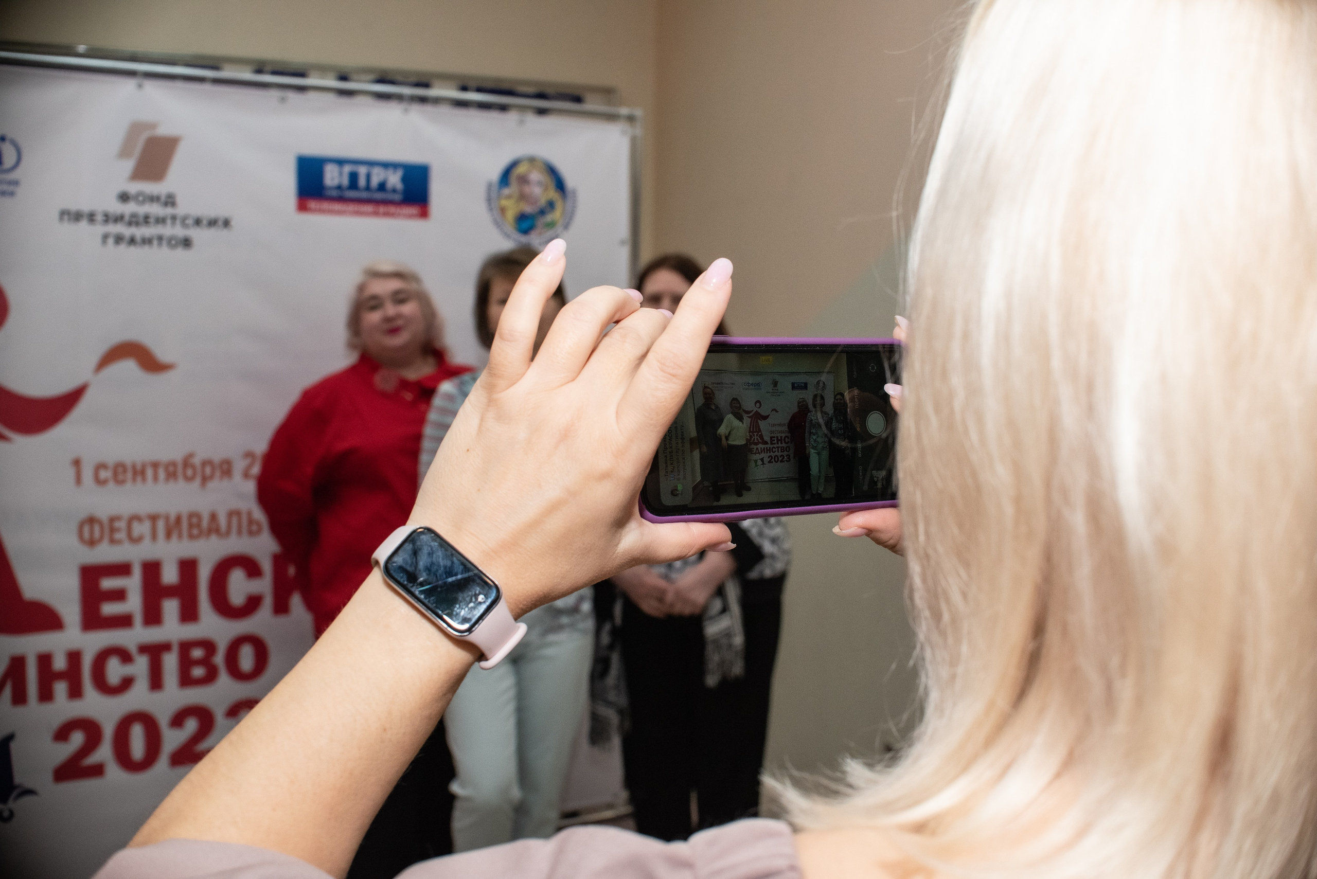 Репортажный фотограф на коцерт. Фотограф Макс Огурцов в Нижнем Новгороде