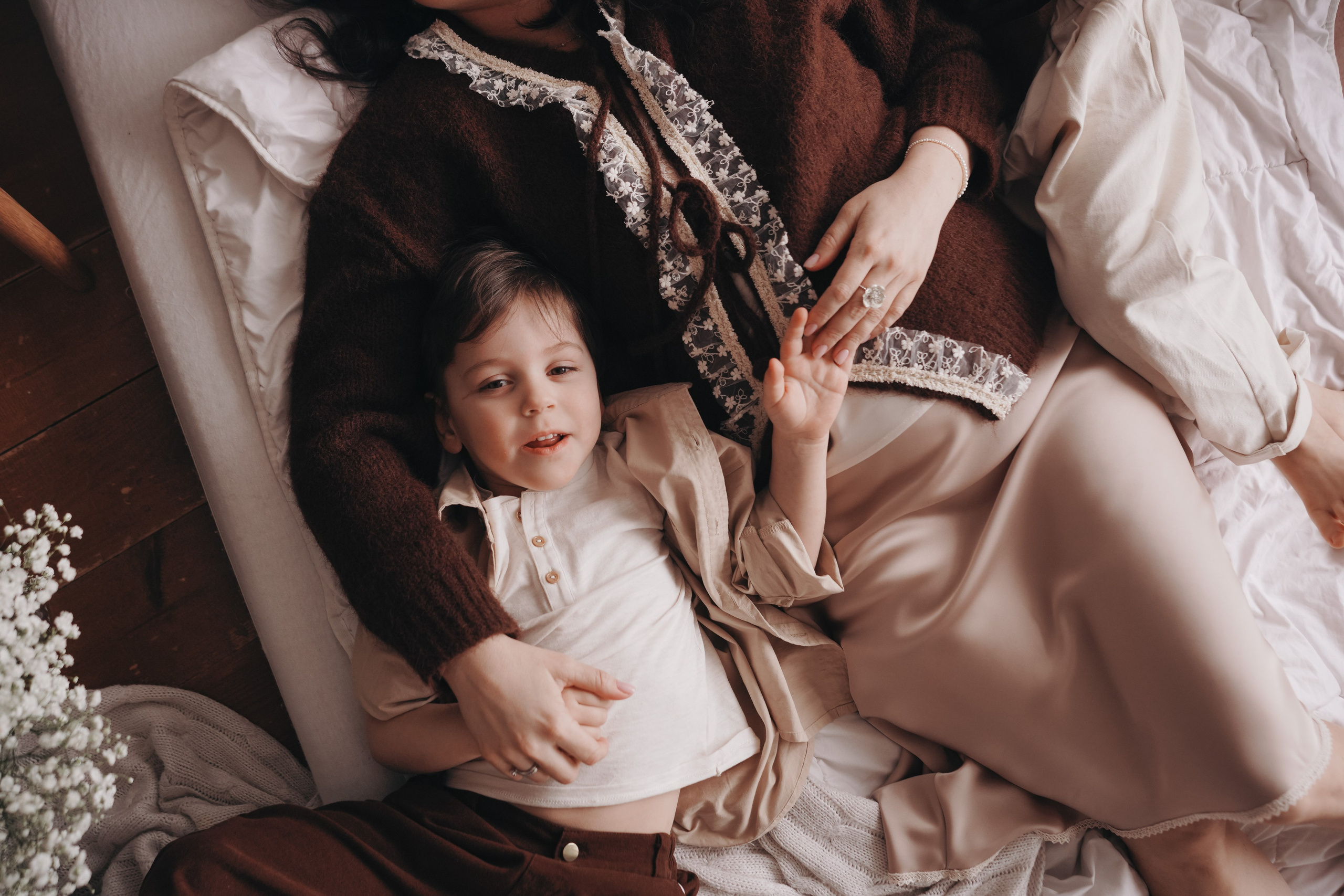 Фотодень Мамы 2026. Фотограф Новорожденных в Москве. Семейные истории в стиле LIFE