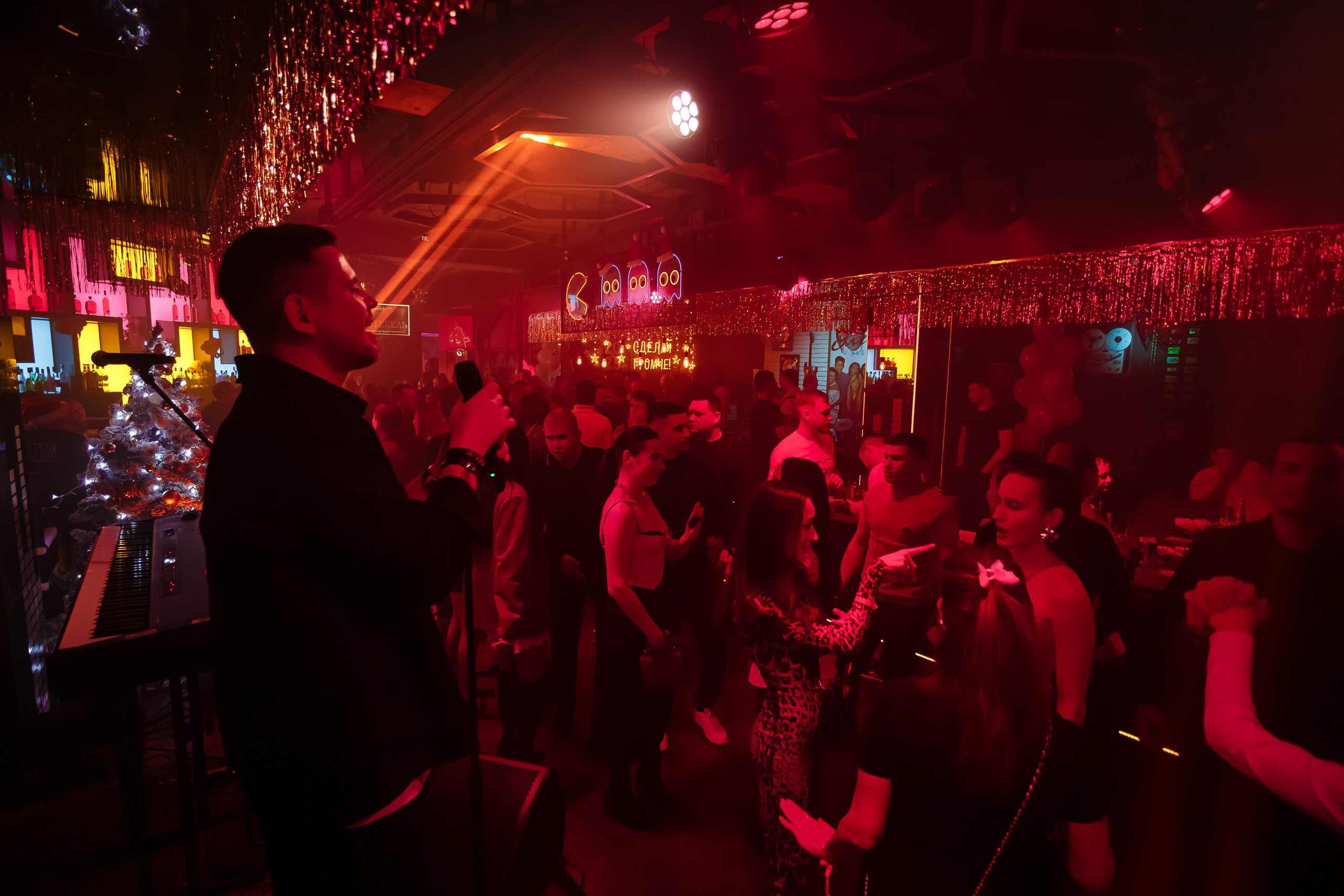 Новогодняя ночь_Santa Barbara_Симферополь_31.12.2024. Аминов Руслан | Фотограф