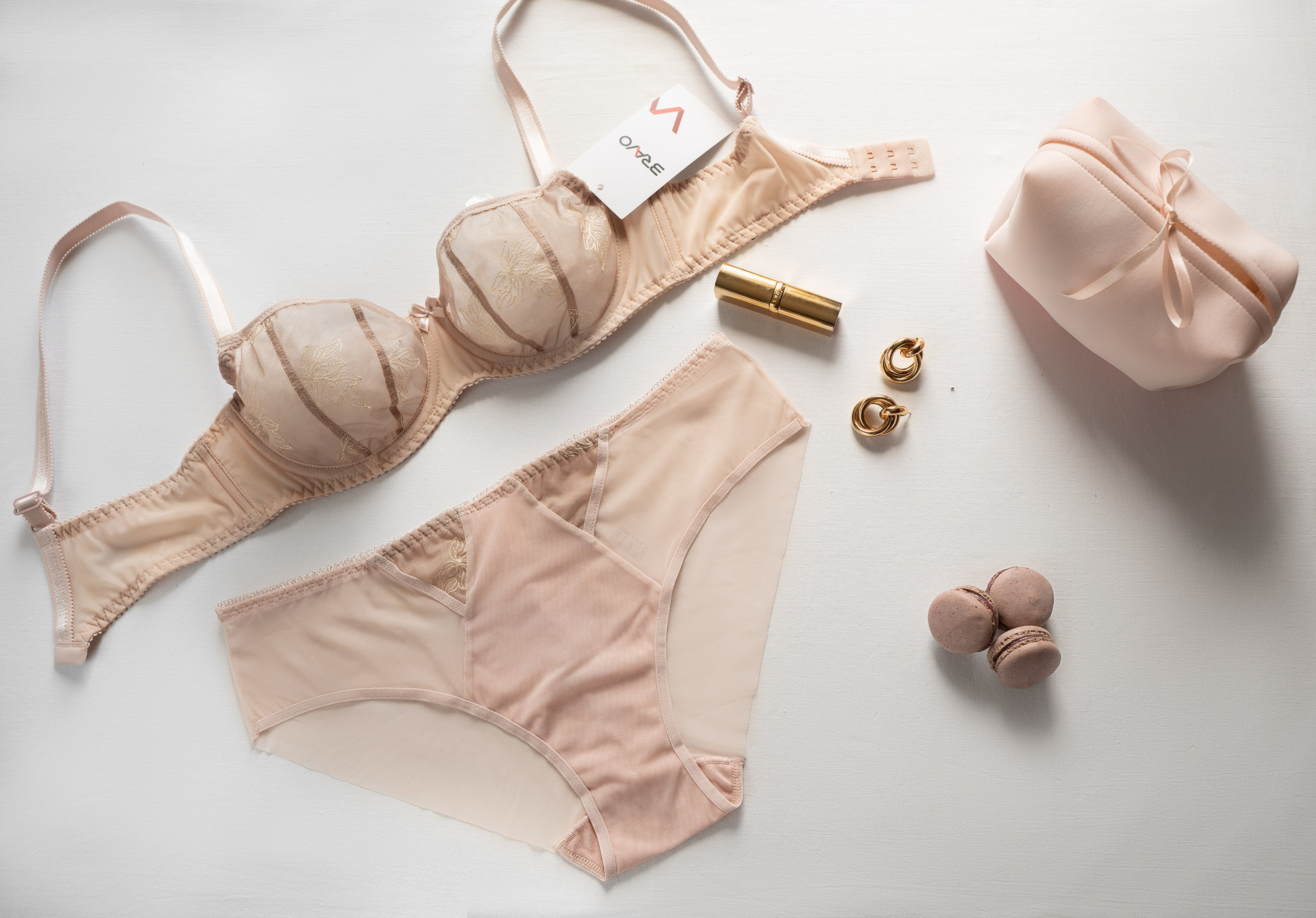 съемка для брендов. съемка для бренда нижнего белья, нижнее белье купить Минск, женско нижнее белье, бизнес, милавица, браво, белье браво, нижнее белье Минск, нижнее белье Беларусь, фотограф Минск, съемка для инстаграм, марк вормэль, красивое женское белье, кружевное белье, бюстье, трусы женские, съемка для валдбериз, wildberries, ozon, плюс сайт, ретушер Минск, смм, визуал для инстаграм, фотограф бля брендов, съемка брендов,