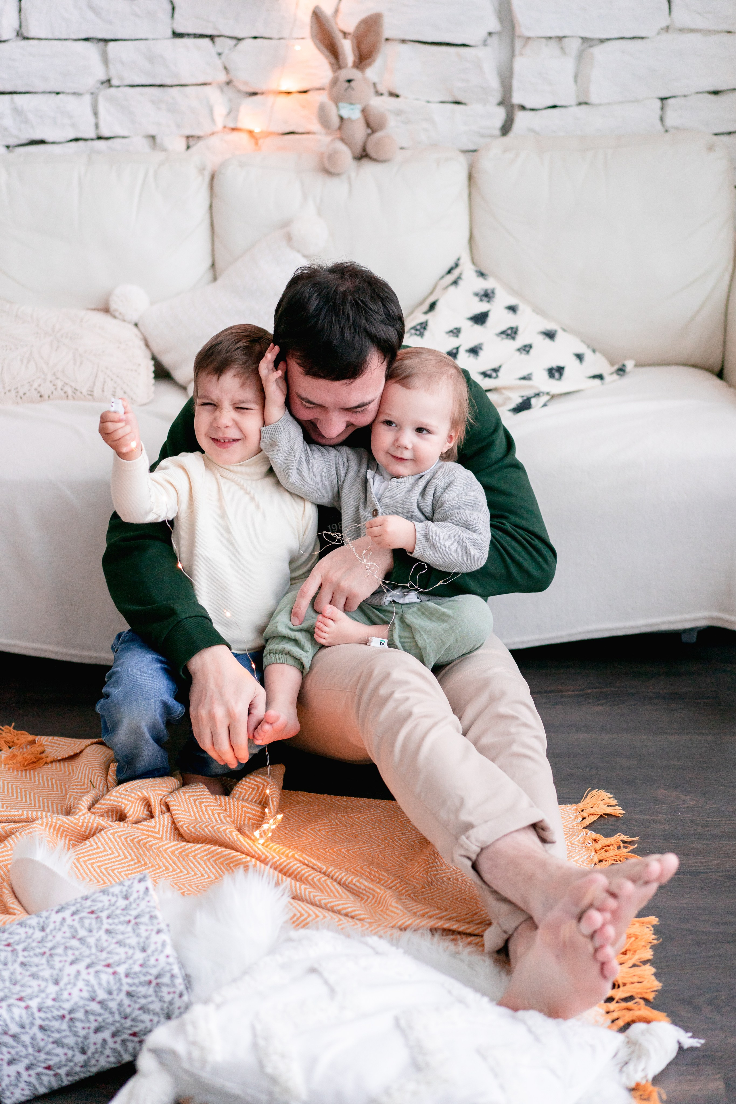 С Днём Рождения ребенка, портрет. Детская, семейная фотостудия в Санкт-Петербурге