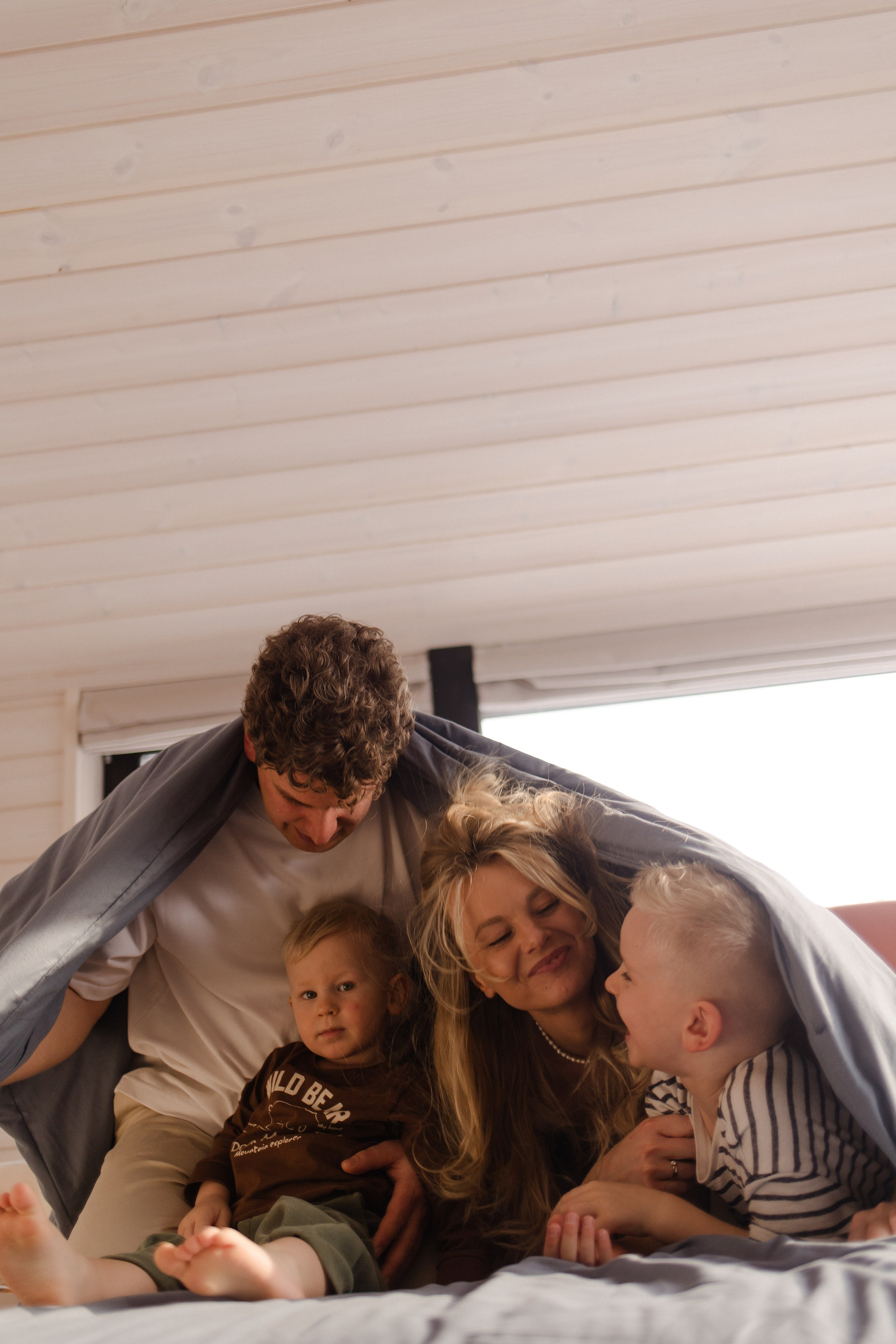 Акрам Ульяна и мальчишки. Фотграф в Москве Кузьмина Мария