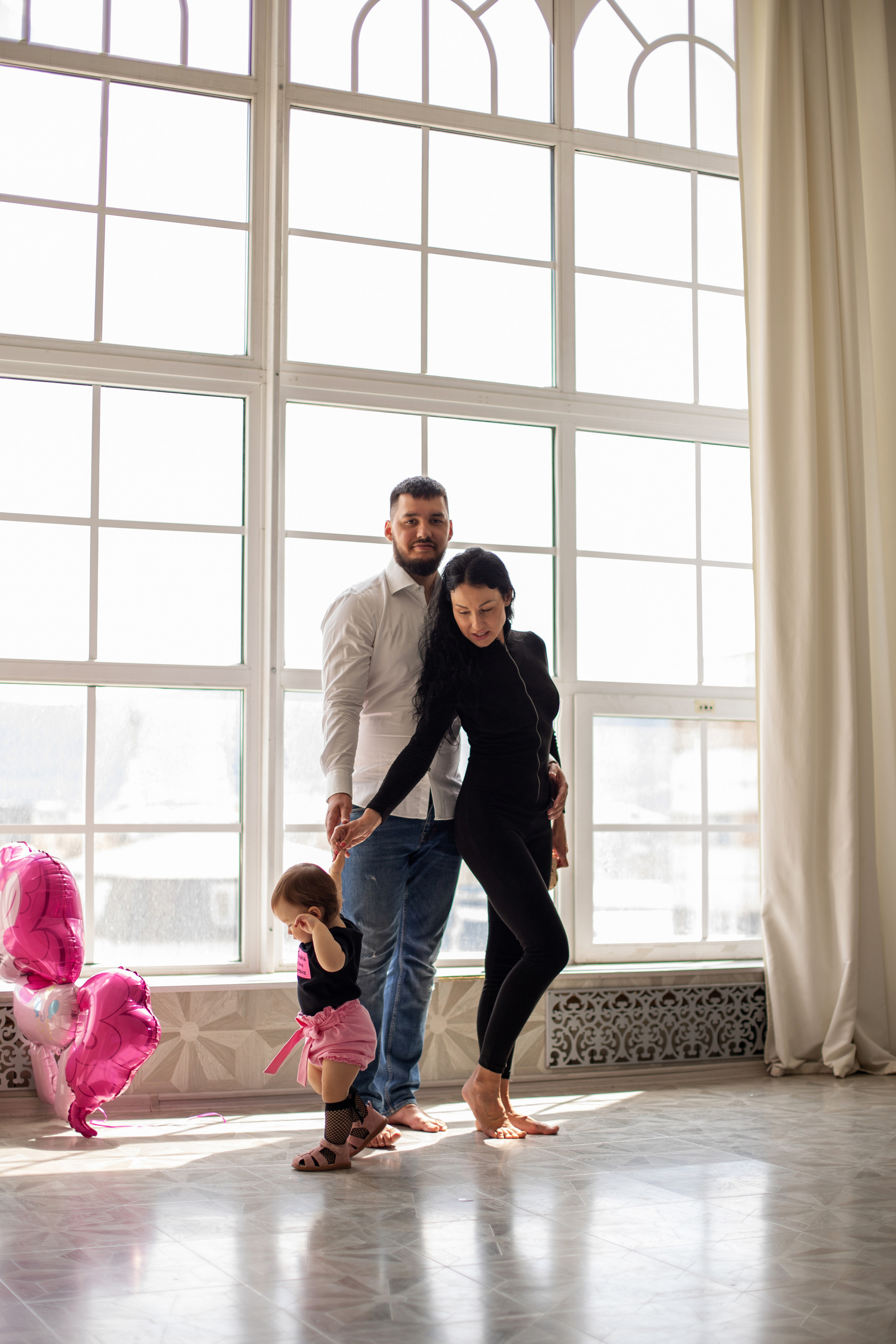 Семейные студийные фотосъемки. Семейный фотограф в Красноярске Наталья Алина