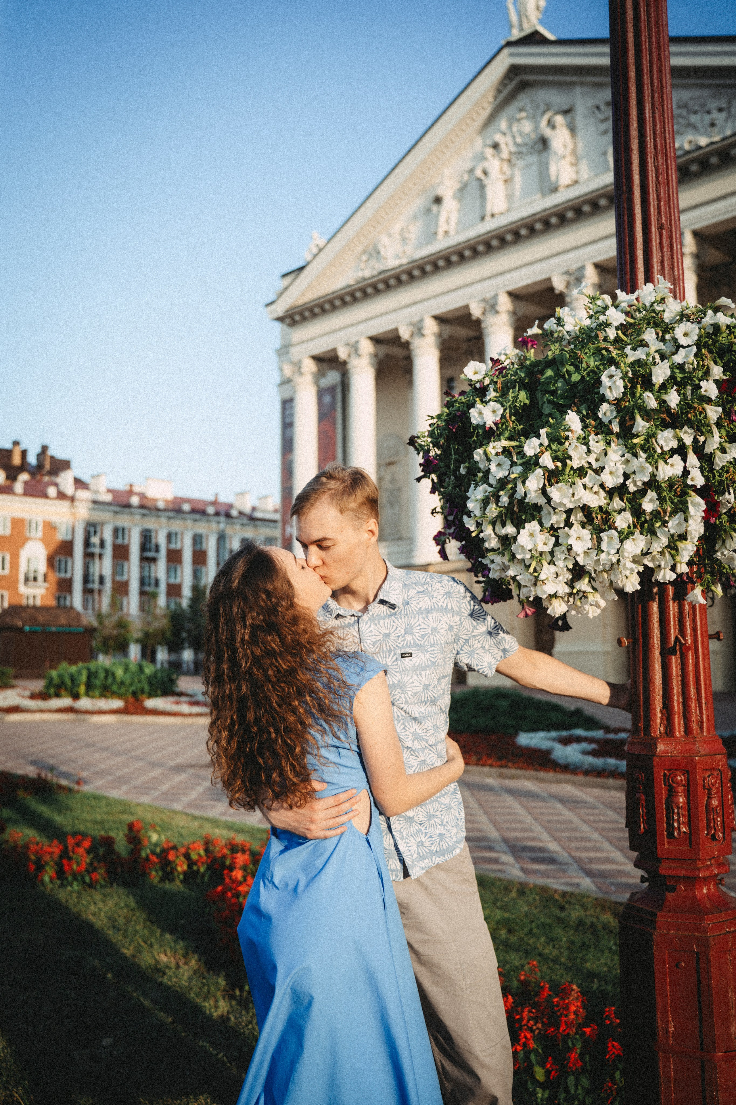 Анна и Антон. Главная