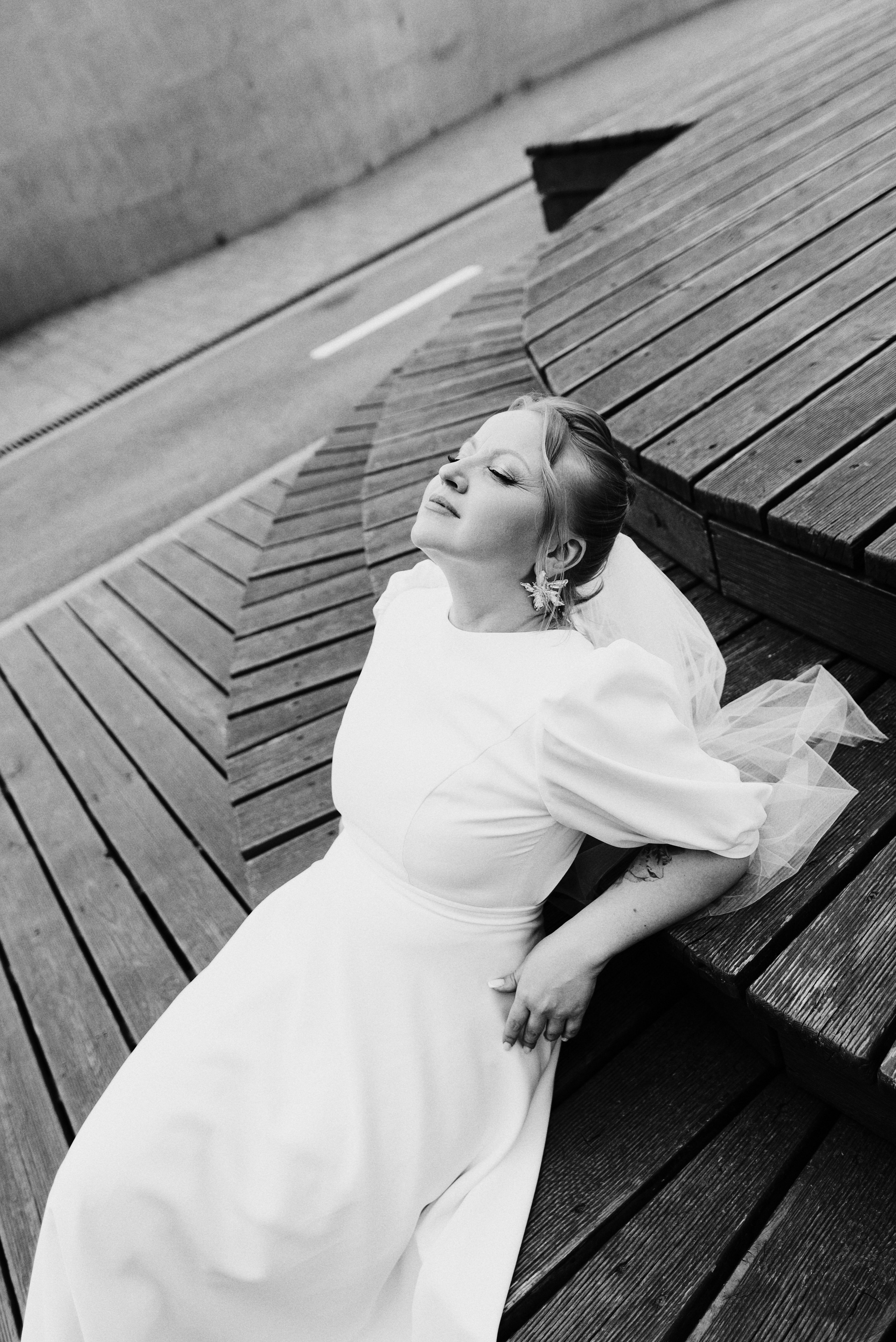 Свадебная фотосессия тюмень мост влюбленных. Фотограф Дарья Мустафина, Тюмень