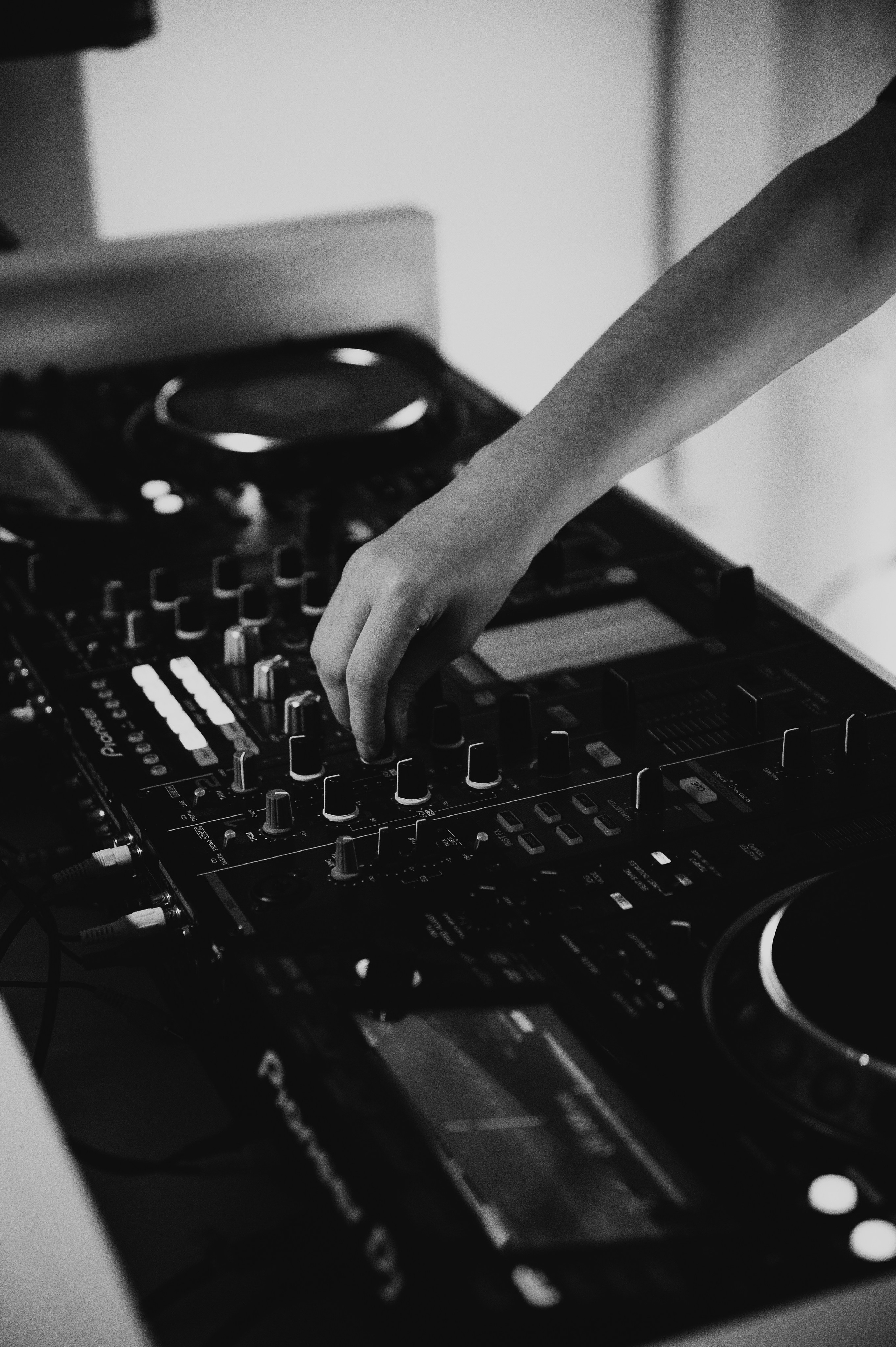 Бекстейдж показа «Новые Имена» собака.ru|ДЛТ. Портретный и репортажный фотограф в Санкт-Петербурге