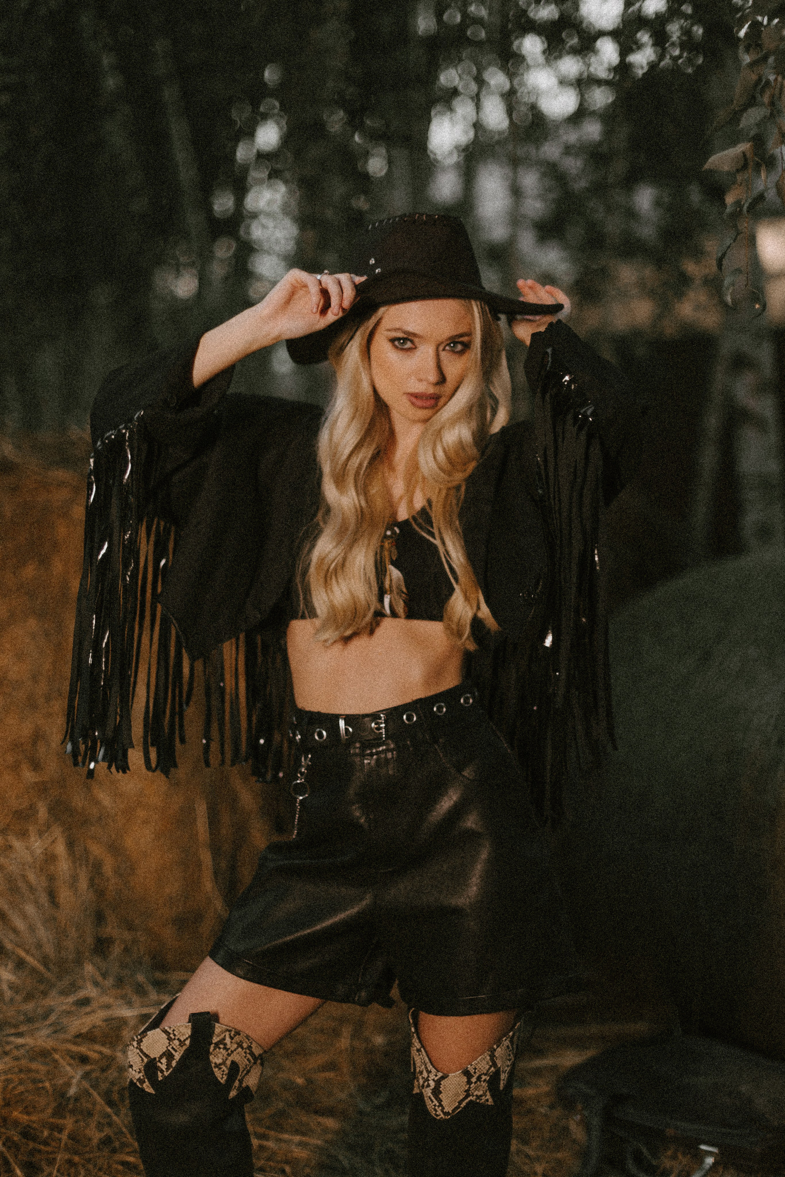 Надя «Вестерн». Павел Померанцев