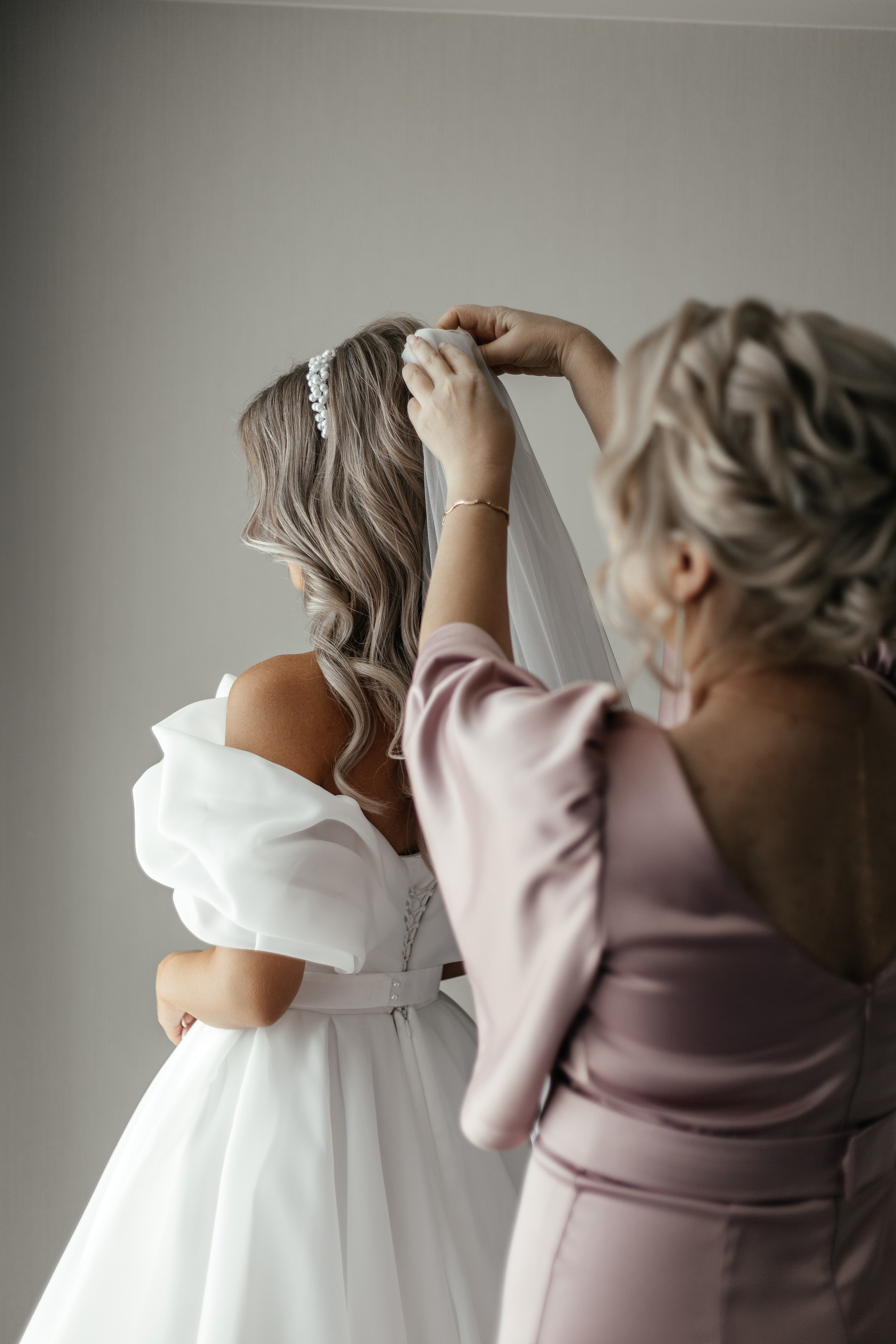 Свадебный фотограф Уфа — Руслан ГабдлисламовЖивые эмоции, красивые кадры, воспоминания на всю жизнь.Работаю по всей Республике Башкортоста. Свадебный фотограф Уфа Руслан Габдлисламов