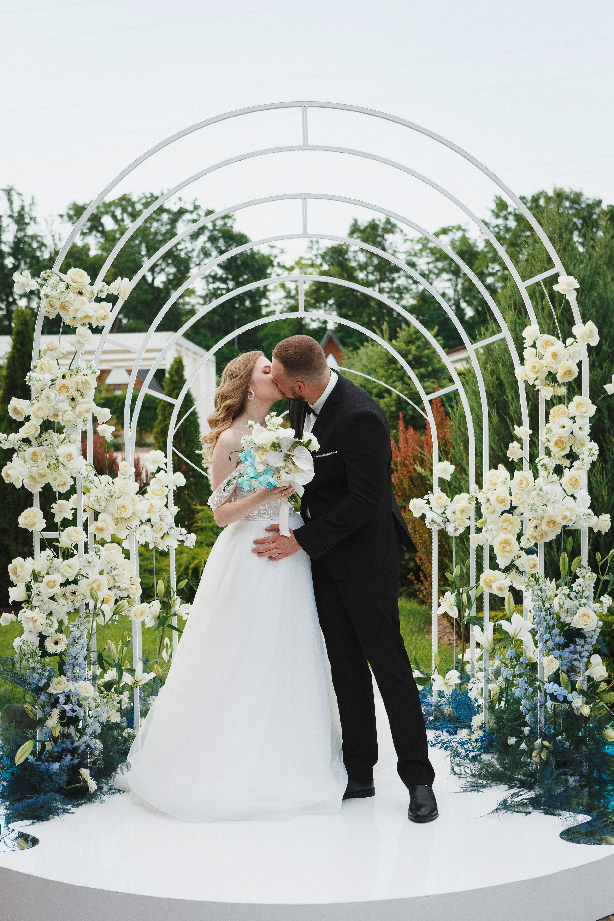 Идиллия в природе: Волшебство отдыха в загородном клубе 'Golden Horse'. Свадебный и семейный фотограф в Таганроге Бакарюк Антон