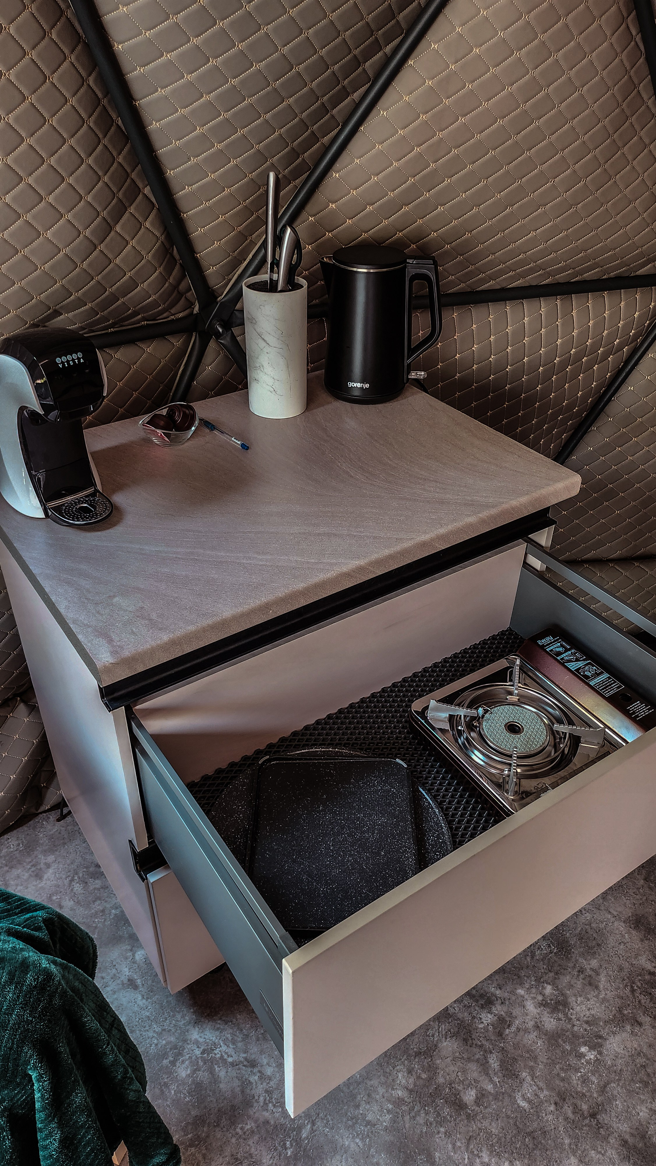 Геокупол фото. Вгости. Посуточная аренда дома во Владивостоке, баня с чаном. Теплый бассейн, геокупол. Аренда дома во Владивостоке, Надеждинском районе