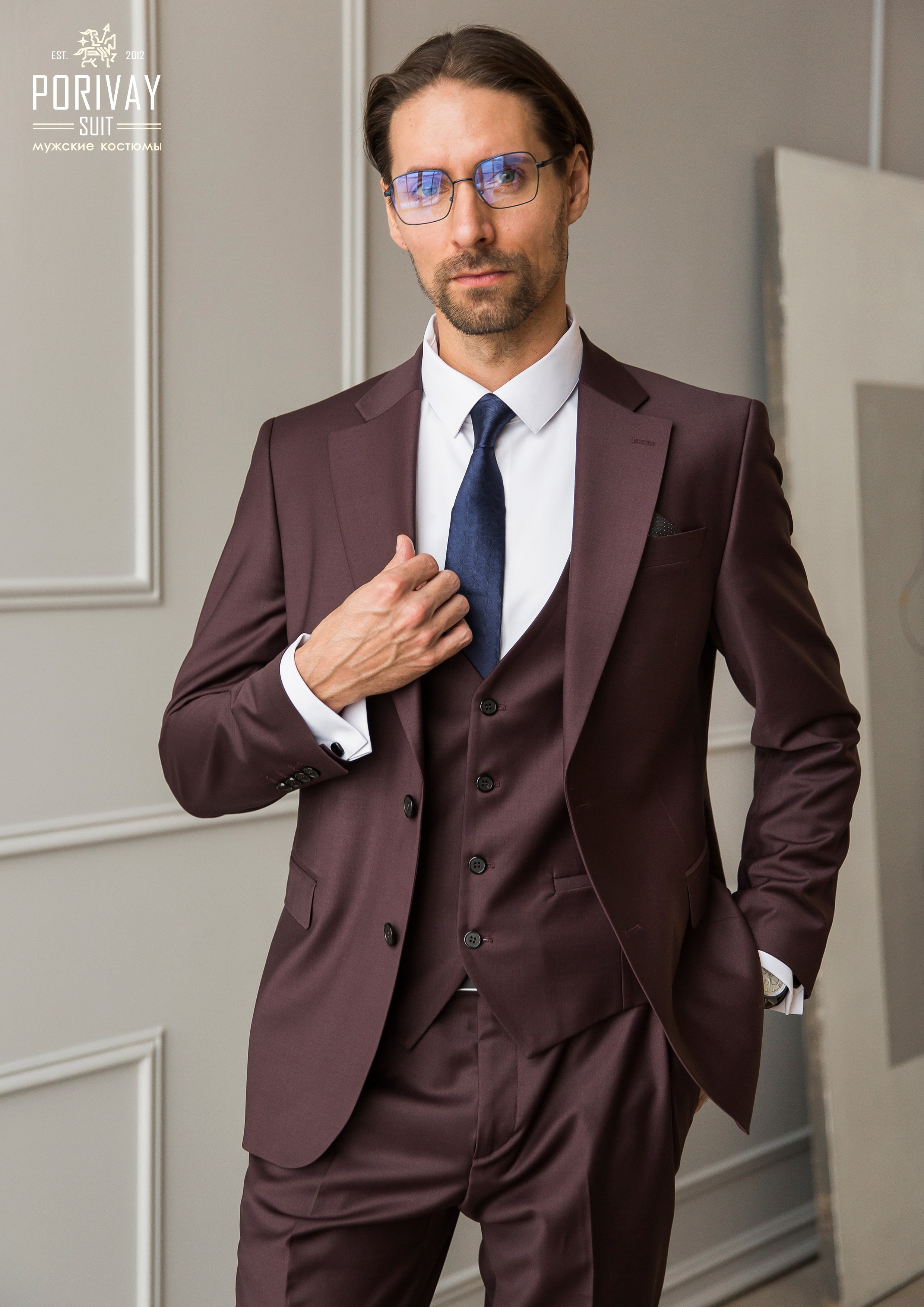 Александр, 187 см, 50-52 р-р. KED Production — продакшн из СПб. Создаём фото, видео и контент, который помогает брендам и селлерам продавать больше