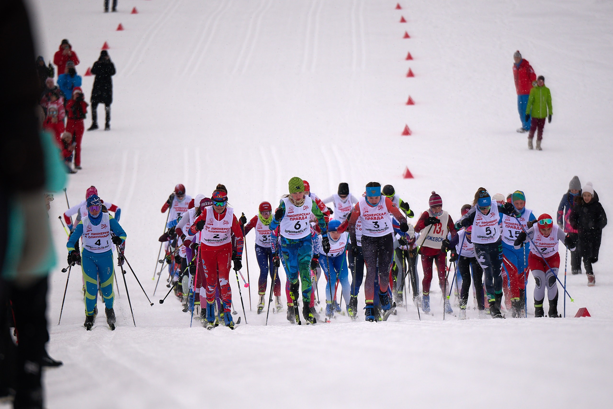 Всероссийские соревнования по лыжным гонкам «Пионерская правда». Ижевс. Спортивный репортажный фотограф в Ижевске Сергей Мерзляков