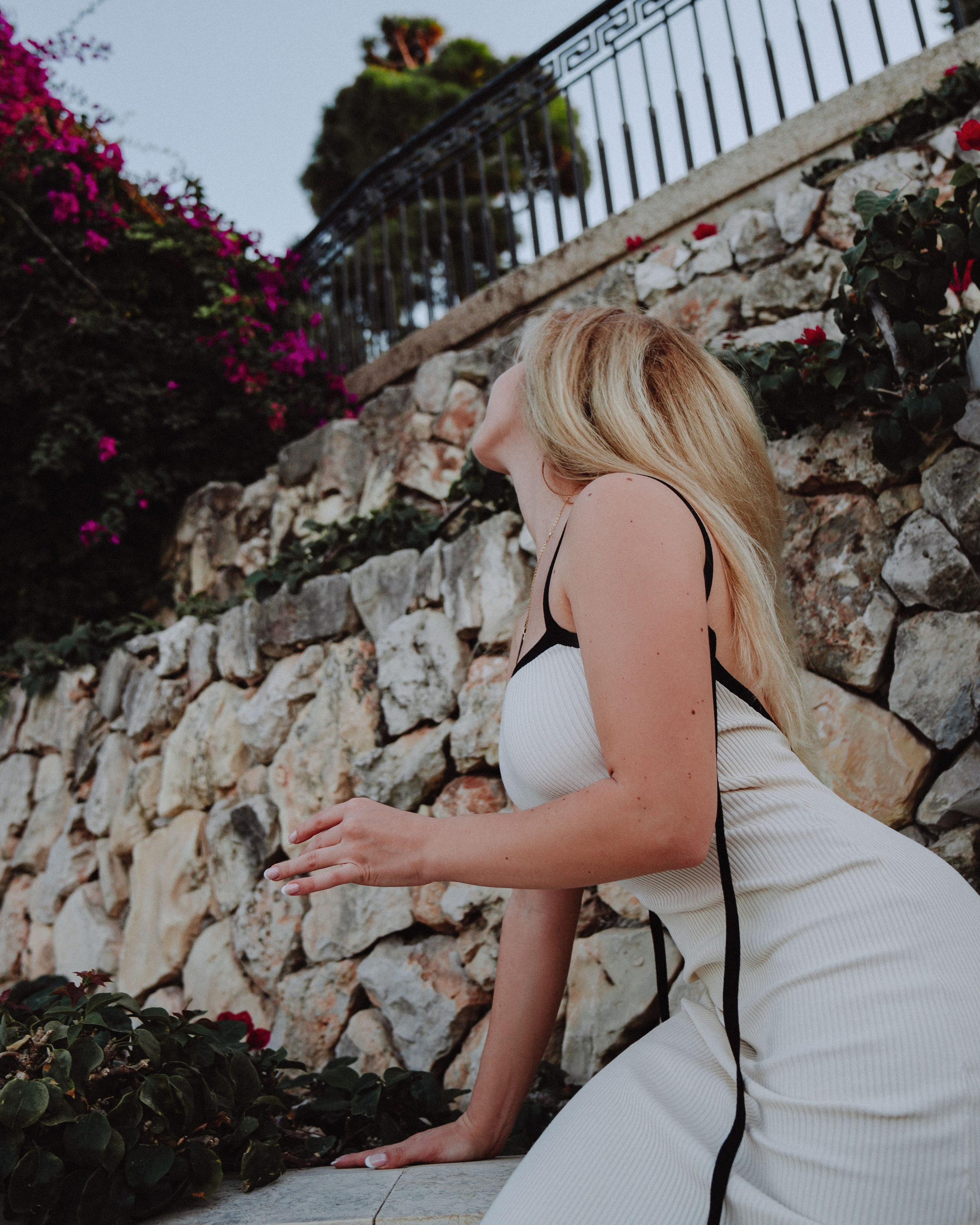 В цветущем саду. Портретный и свадебный фотограф в Москве Финкельштенй Анна