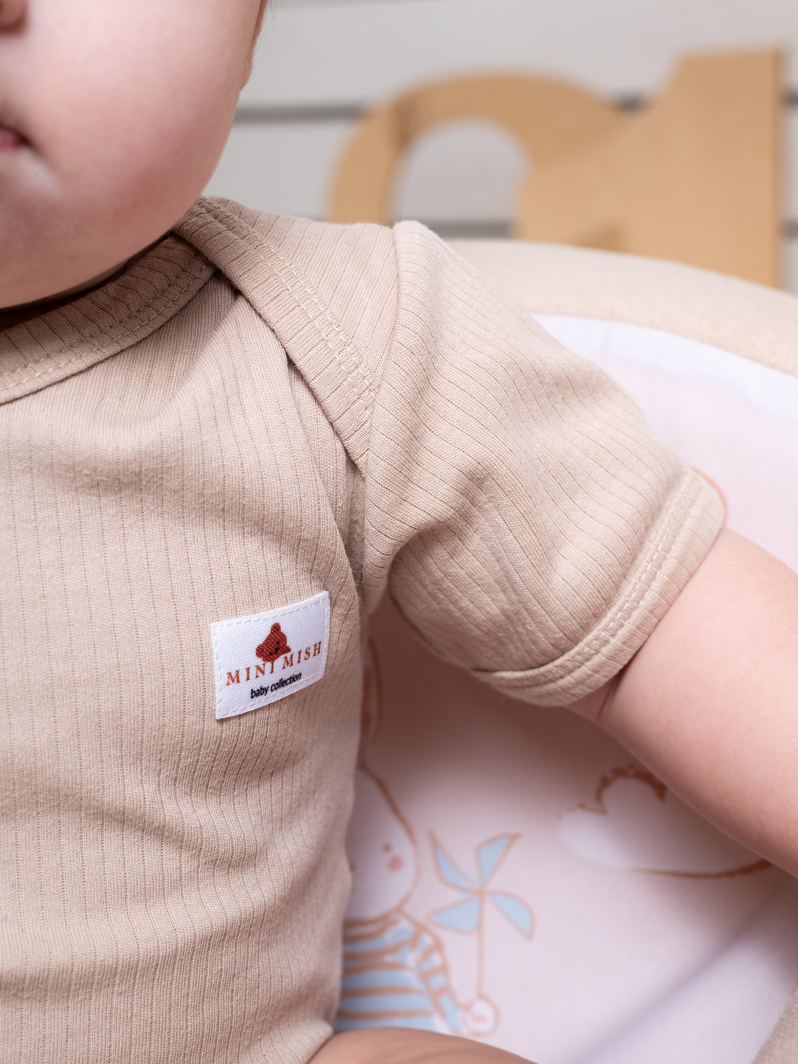 Боди детские. Предметный фотограф, фото для маркетплейсов Пятигорск, КМВ