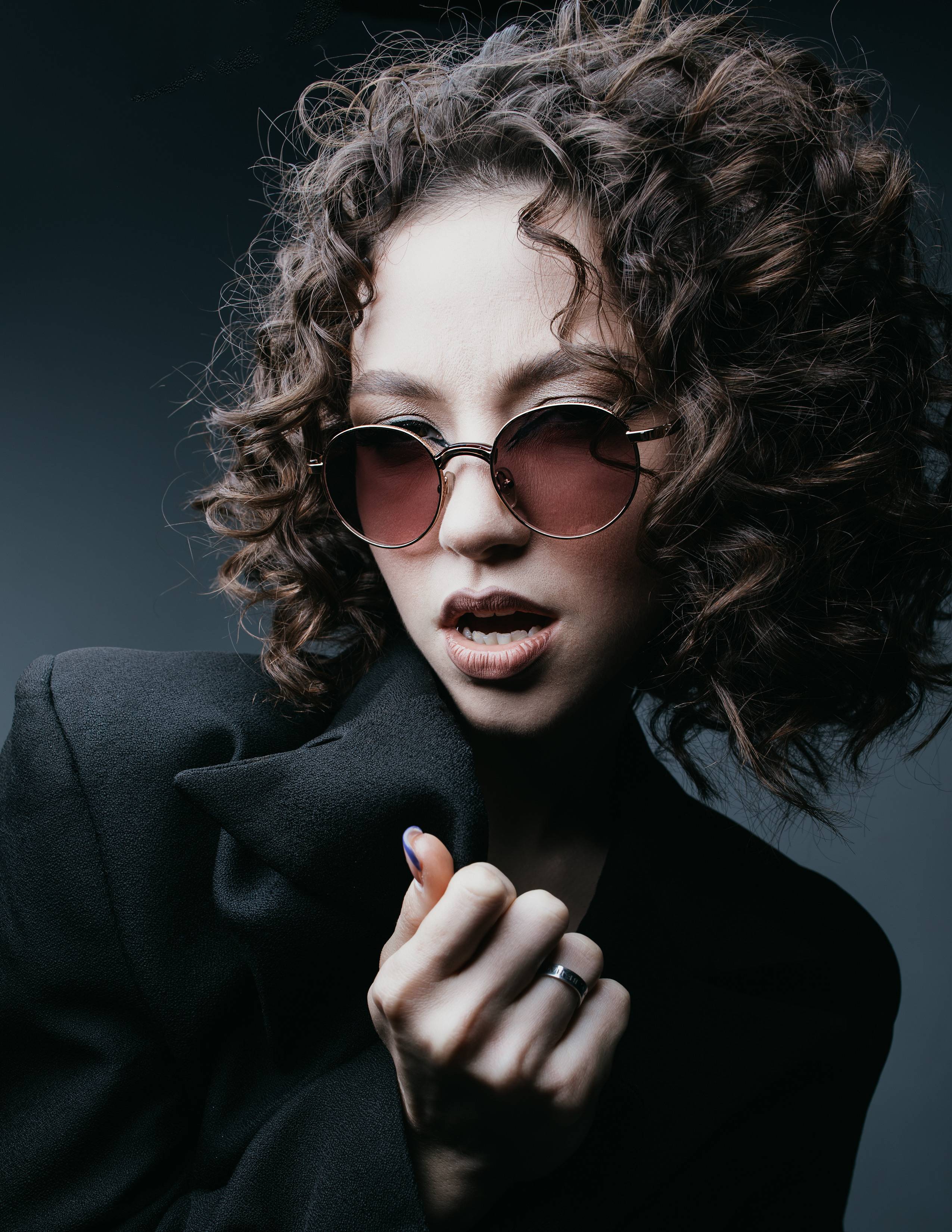 Фотосессия в студии Геленджика  Светский фотограф. Свадебный фотограф в Геленджике Мария Четверикова