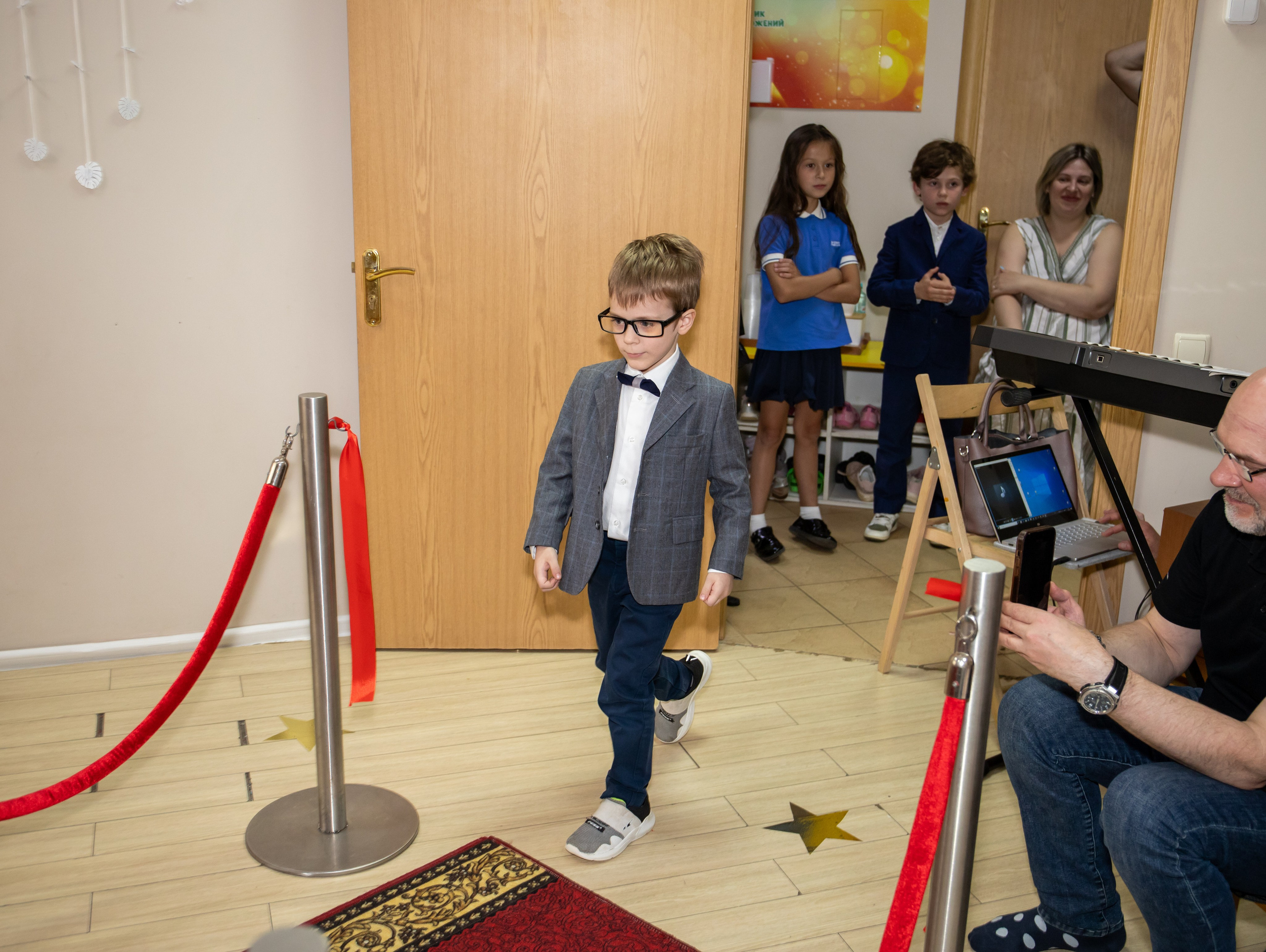 Утренник дет сад. Свадебный и семейный фотограф в Москве Мила Широких