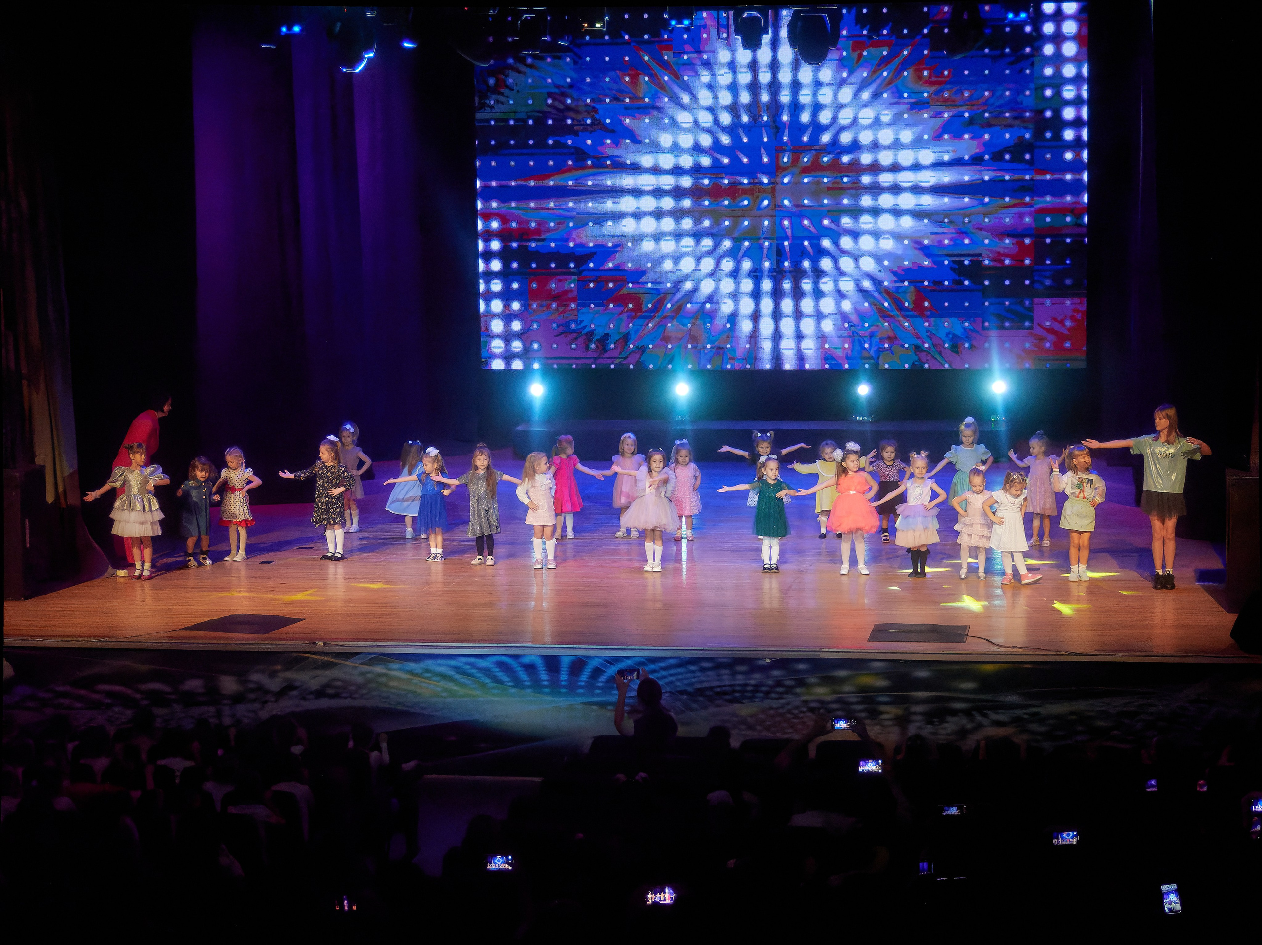 «Посвящение в студийцы». Семейный и детский фотограф в Междуреченск Олег Бамбульский