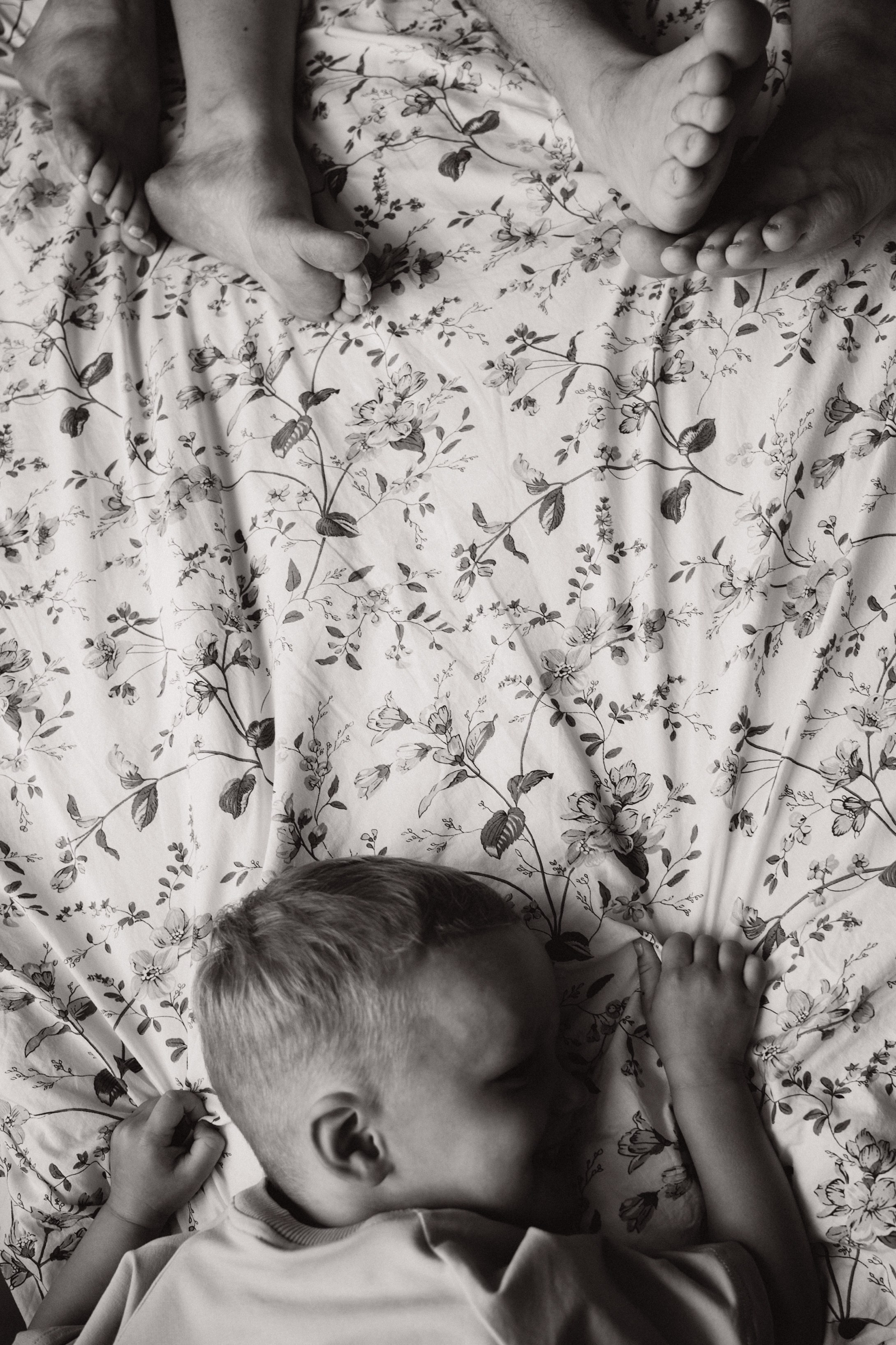 Добро пожаловать в мир. Семейный свадебный фотограф Екатеринбург Первоуральск Шарнина Алёна