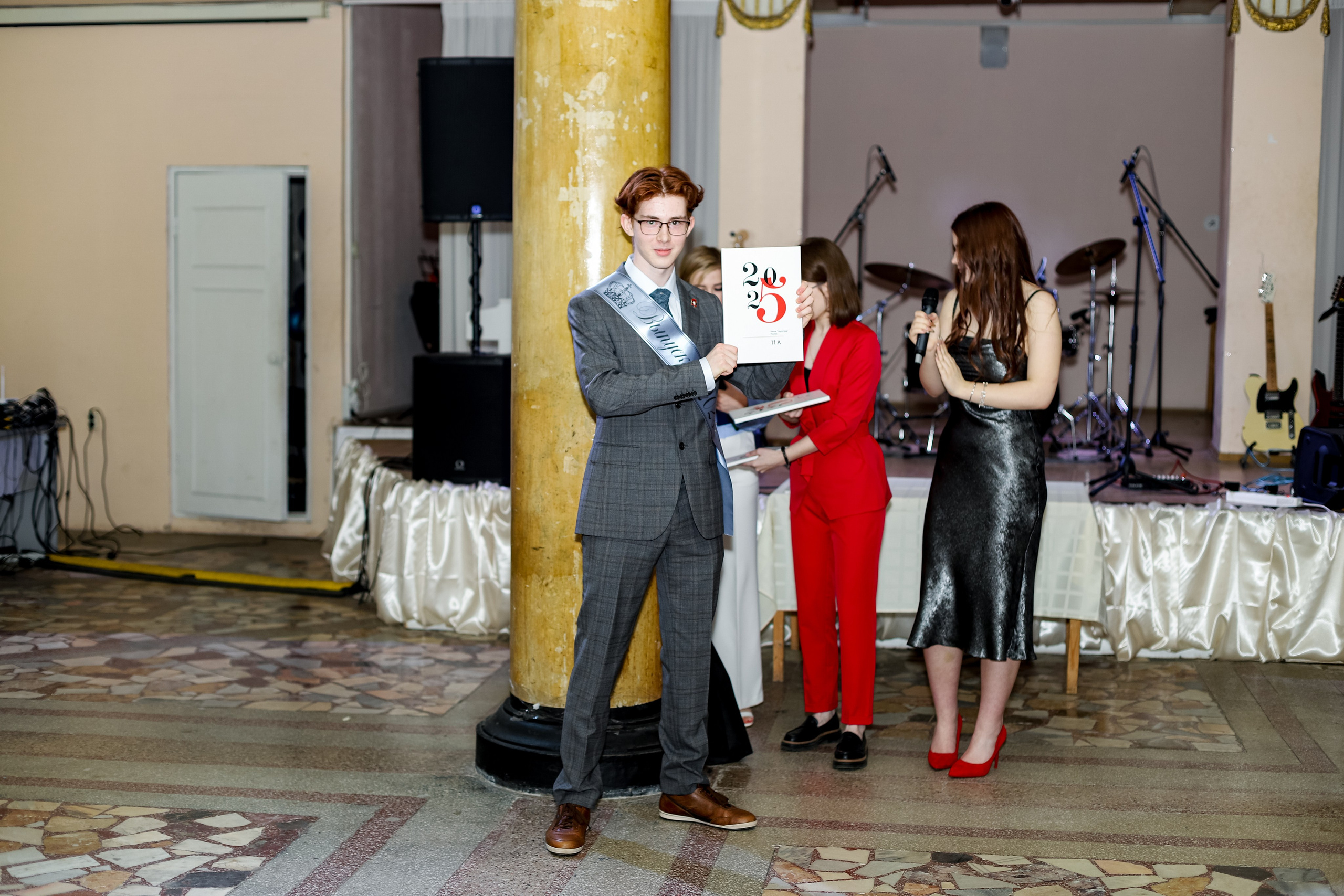 Школьные выпускные. Семейный и детский фотограф Эльвира Билибина