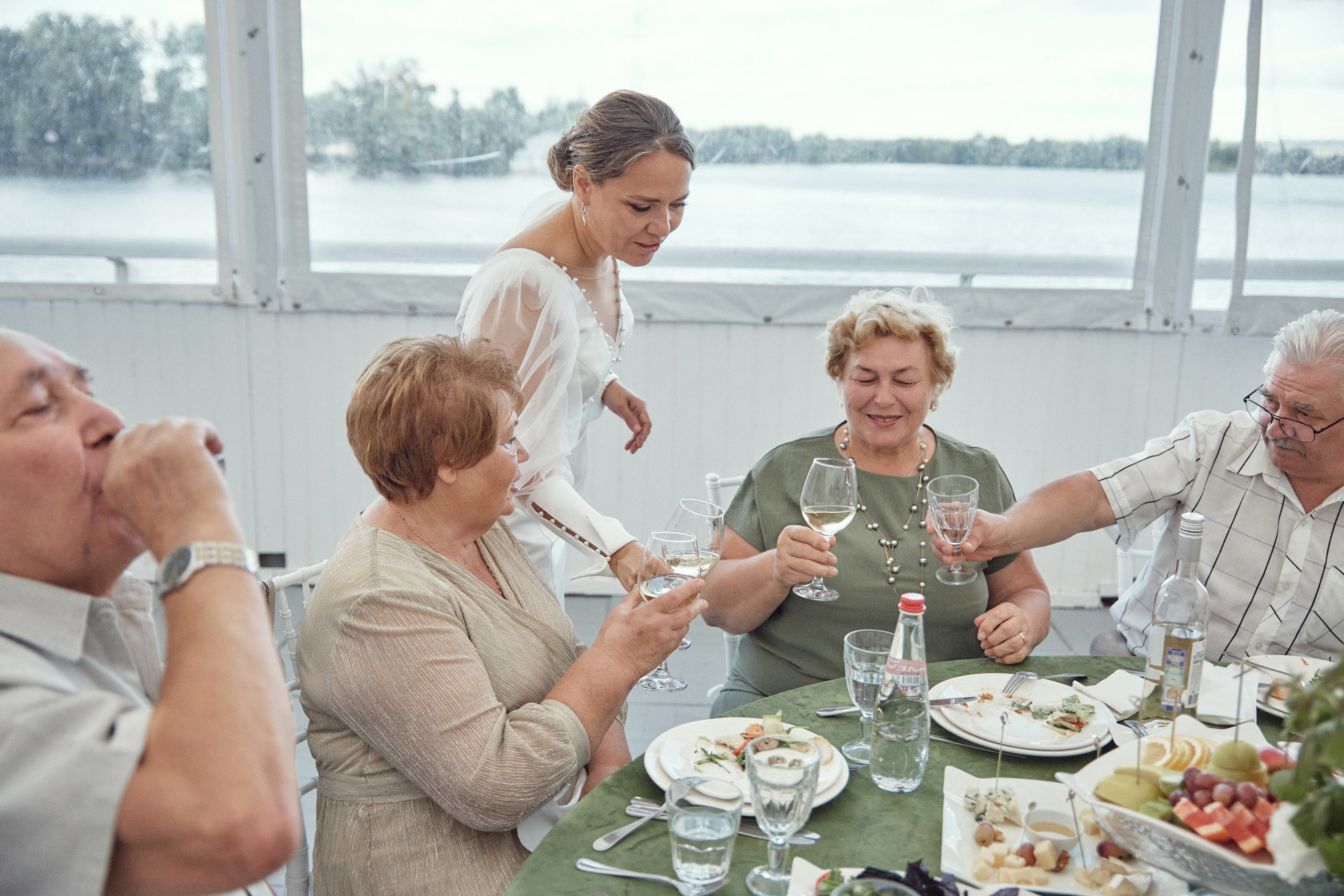 Счастье здесь. Свадебный фотограф Антон Артюшин. Работаю в Нижнем Новгороде и Москве