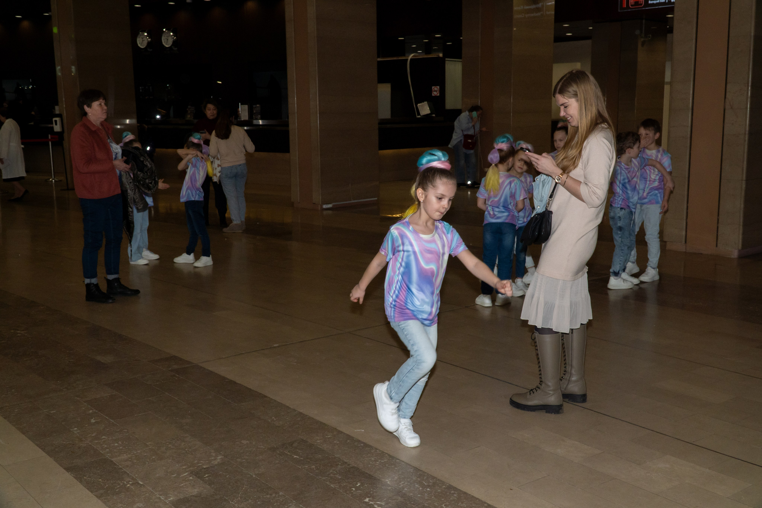 Съёмка концерта для Домисольки, большой концертный зал Космос. «Студия DRONAVT`s» — видеосъёмка и фотография г. Москва