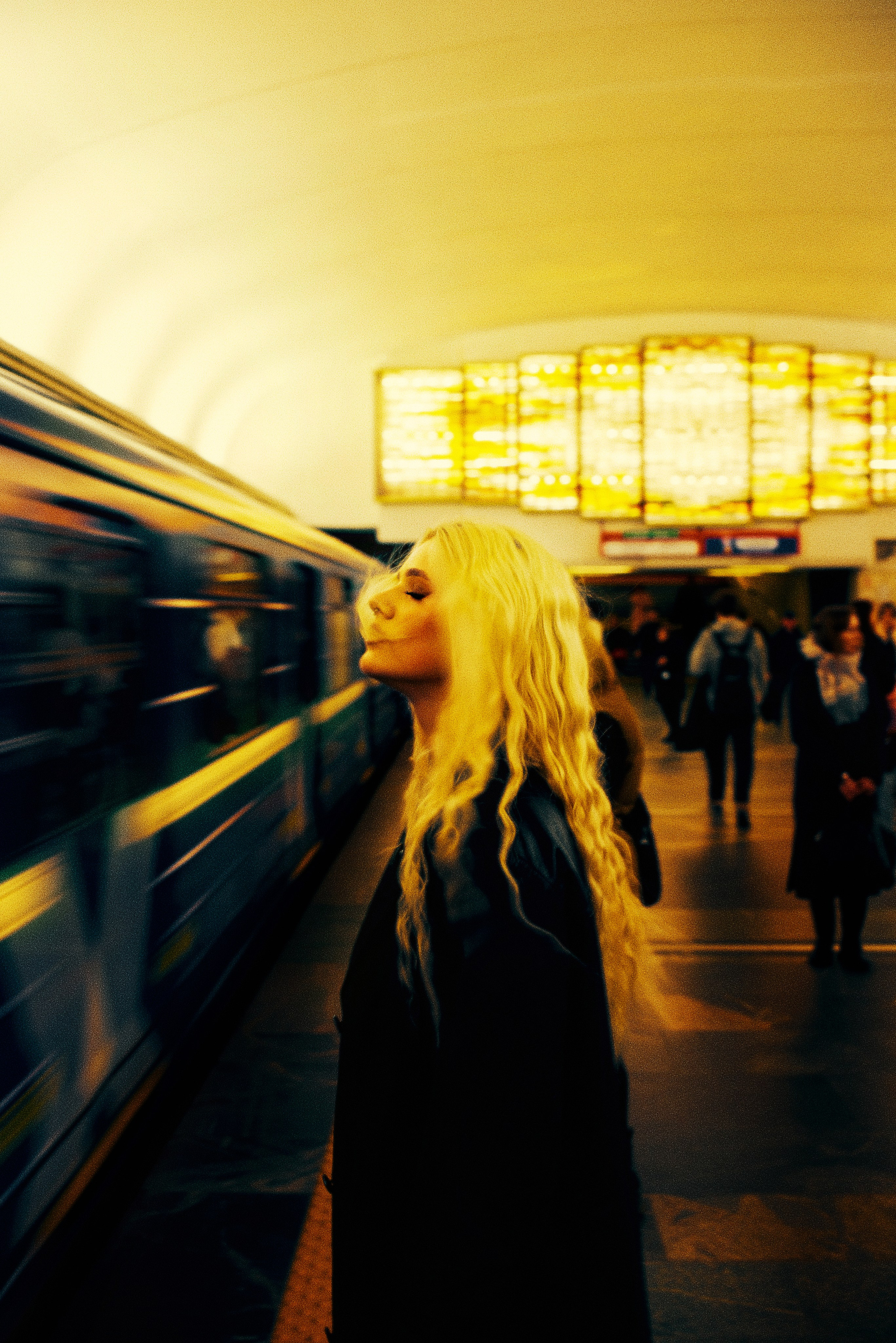 Метро и Комаровка. Антон Арнольд | Фотограф Минск