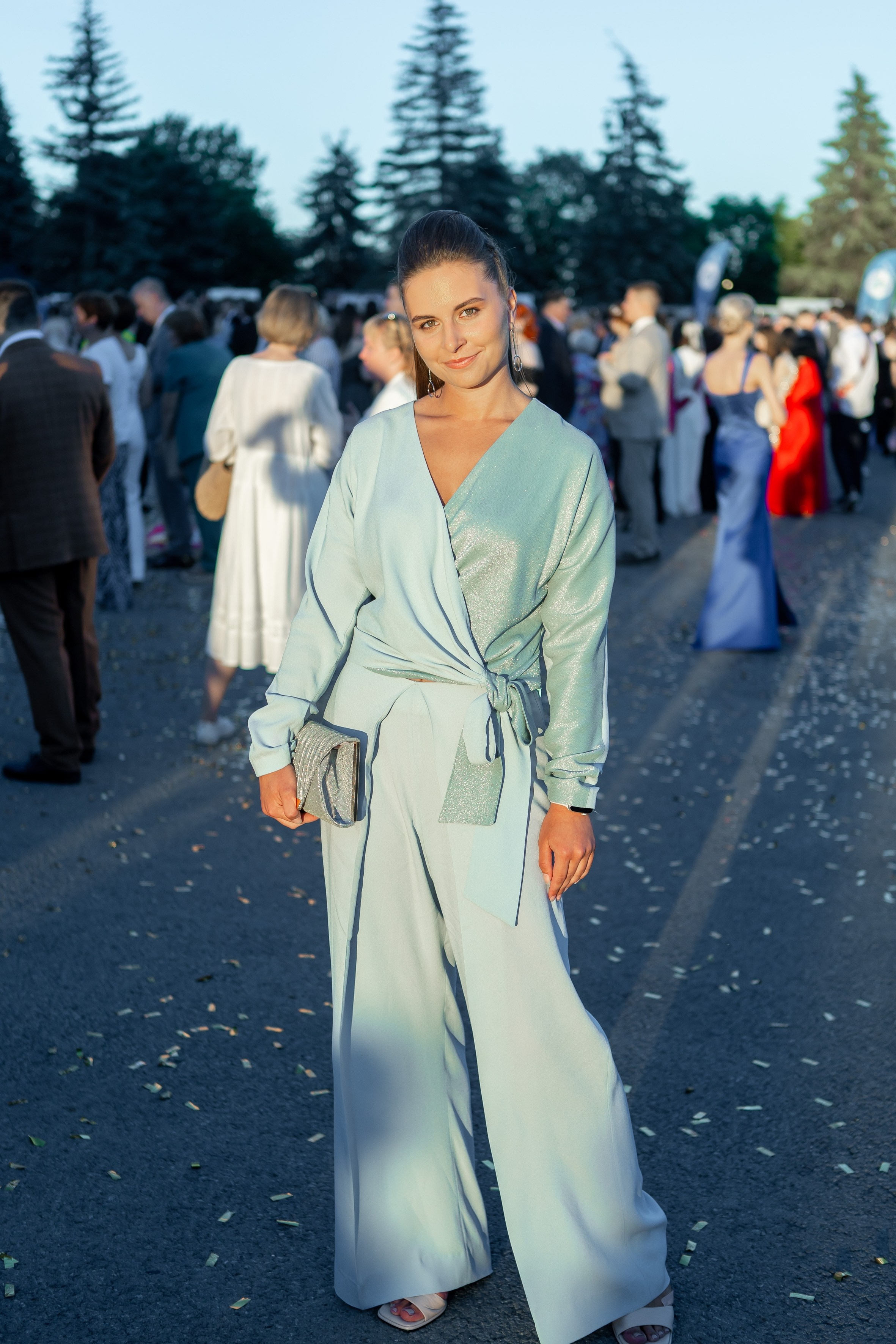 Выпускной Гимназия 12 2024 г. Свадебный и портретный Фотограф в Липецке Дмитрий Котюков