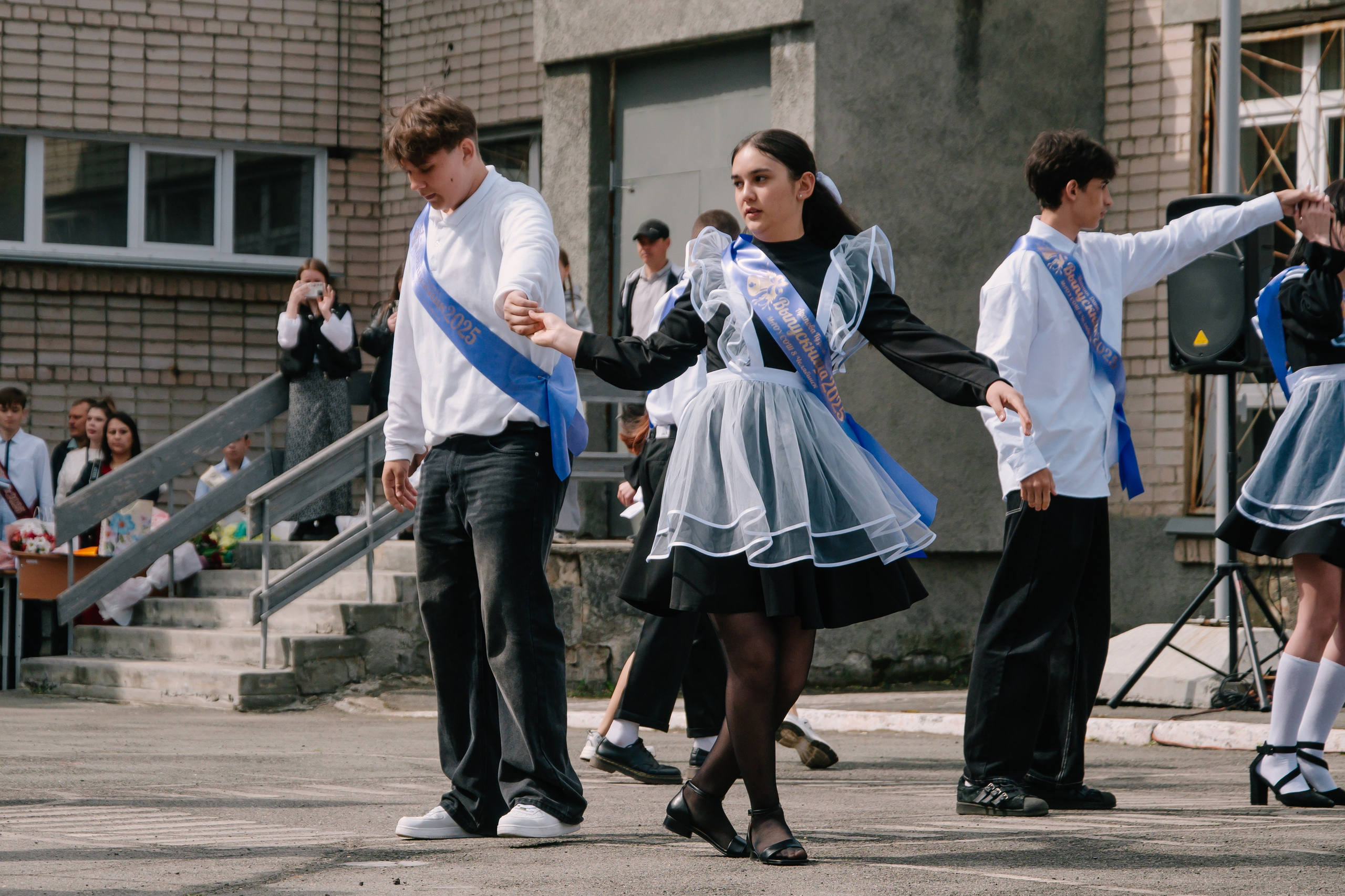 Выпускной 9 класс. Фотограф в Челябинске Любовь Денисенко