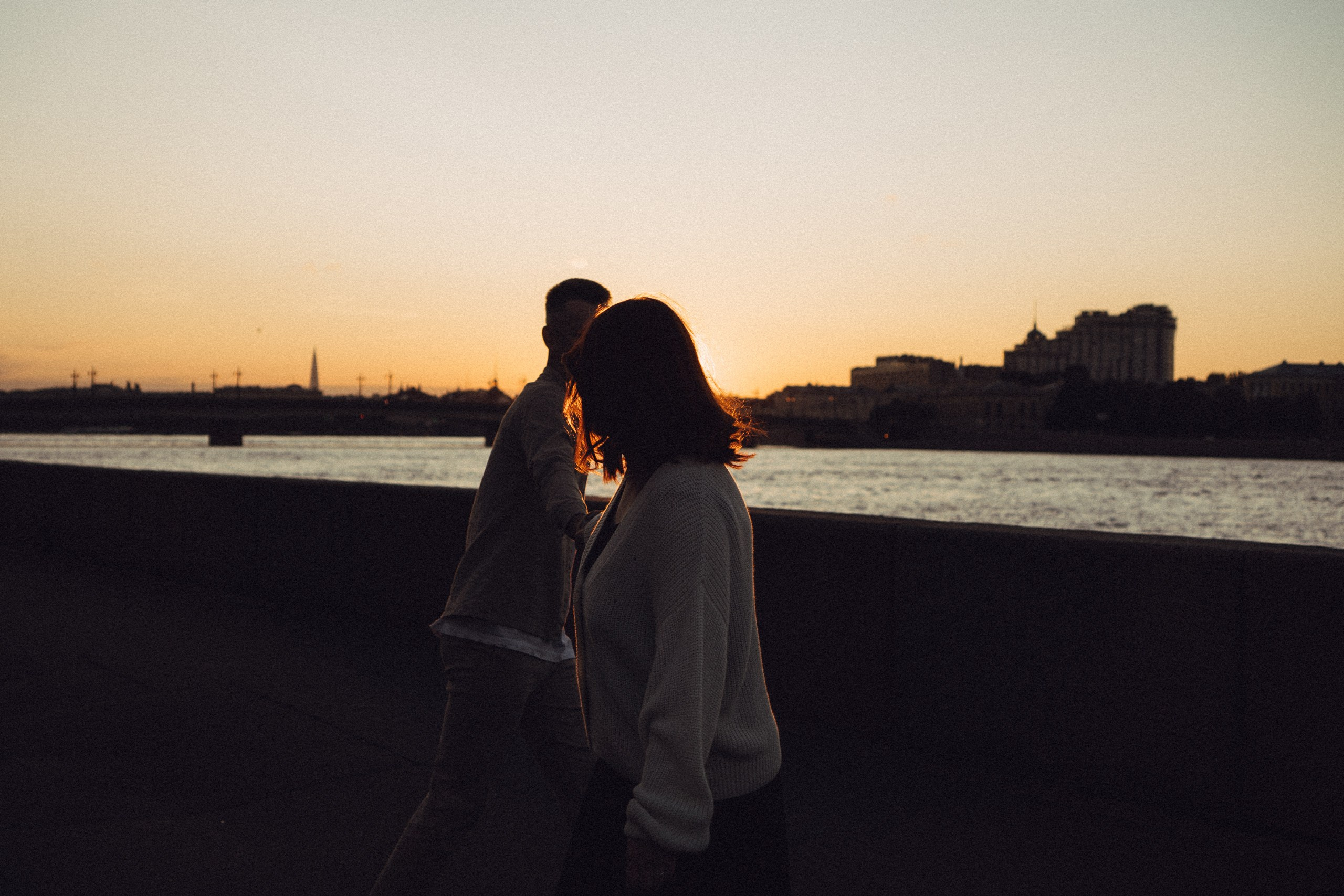 Любовная прогулка на закате. Профессиональный фотограф, Санкт-Петербург — Виктория Богомолова