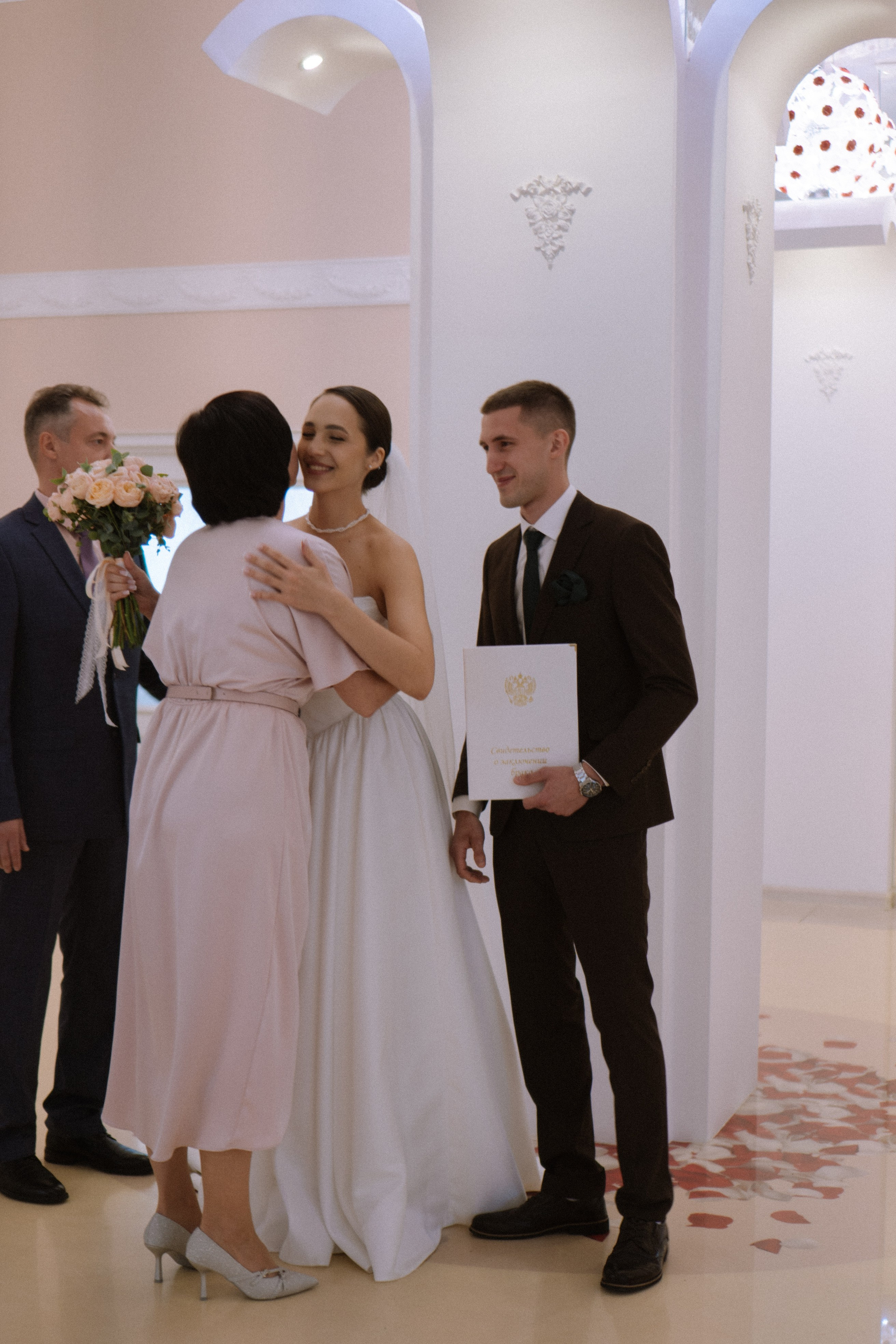 РЕПОРТАЖНАЯ СЬЕМКА В ЗАГСЕ. Профессиональный фотограф, Санкт-Петербург — Виктория Богомолова