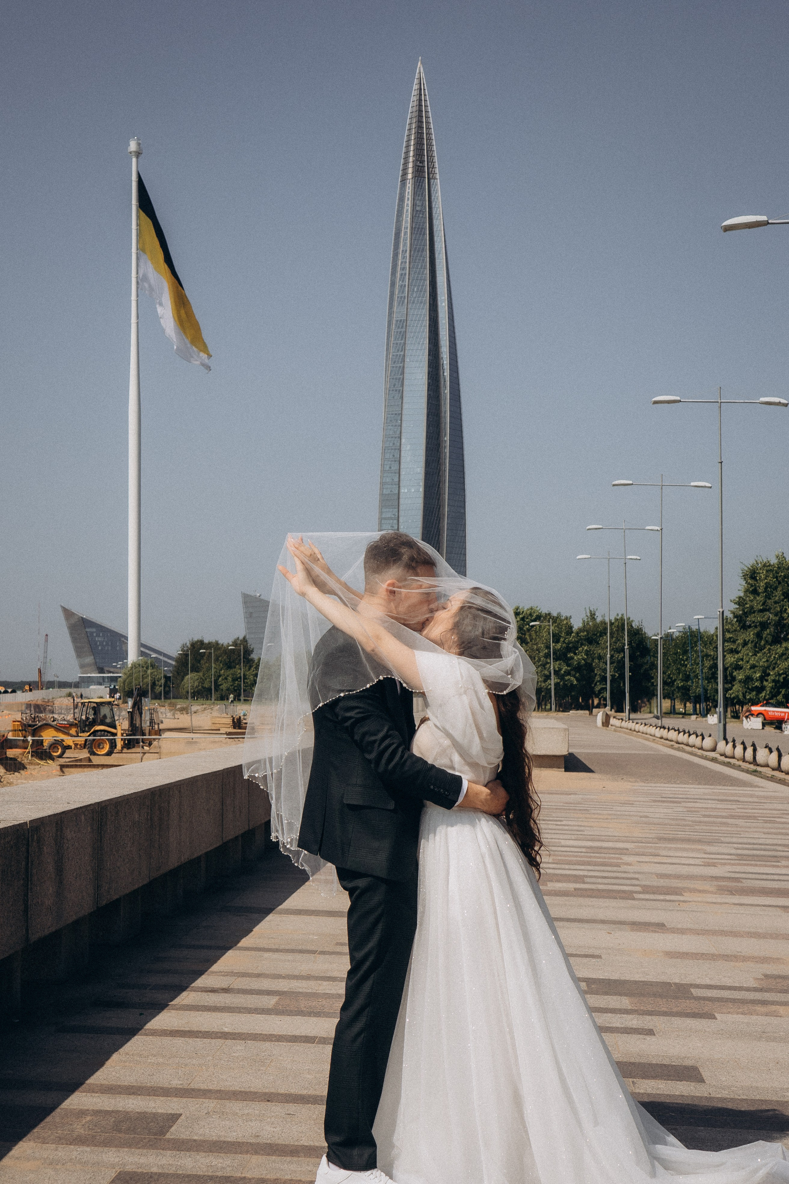 СВАДЕБНАЯ СЬЕМК В ПАРКЕ 300-ЛЕТИЯ. Профессиональный фотограф, Санкт-Петербург — Виктория Богомолова