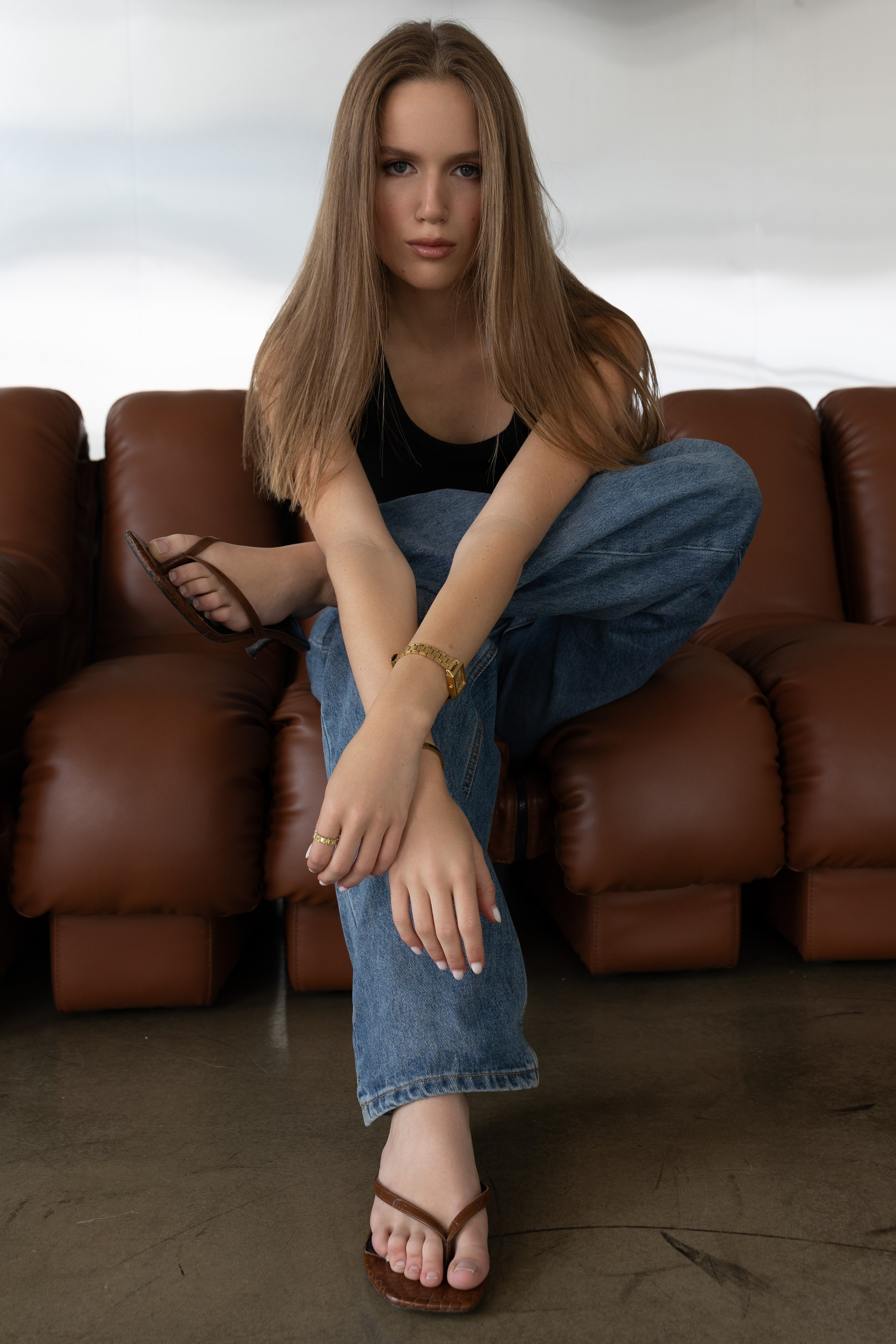 Ты в студии. Вита Овчинникова. Фотограф в Новосибирске. Снимаю женские портреты, контент для блогеров и брендов